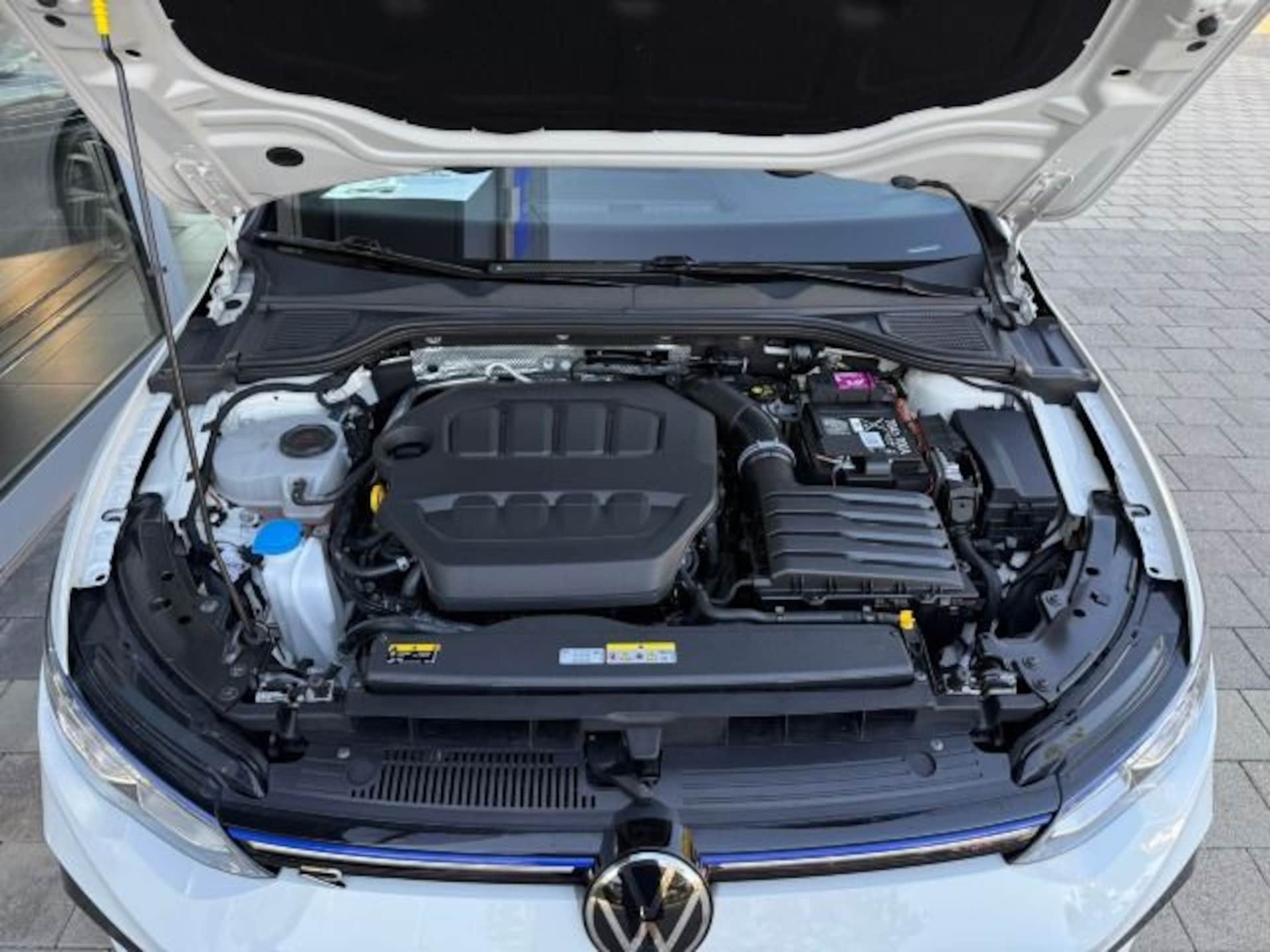 Volkswagen Golf R