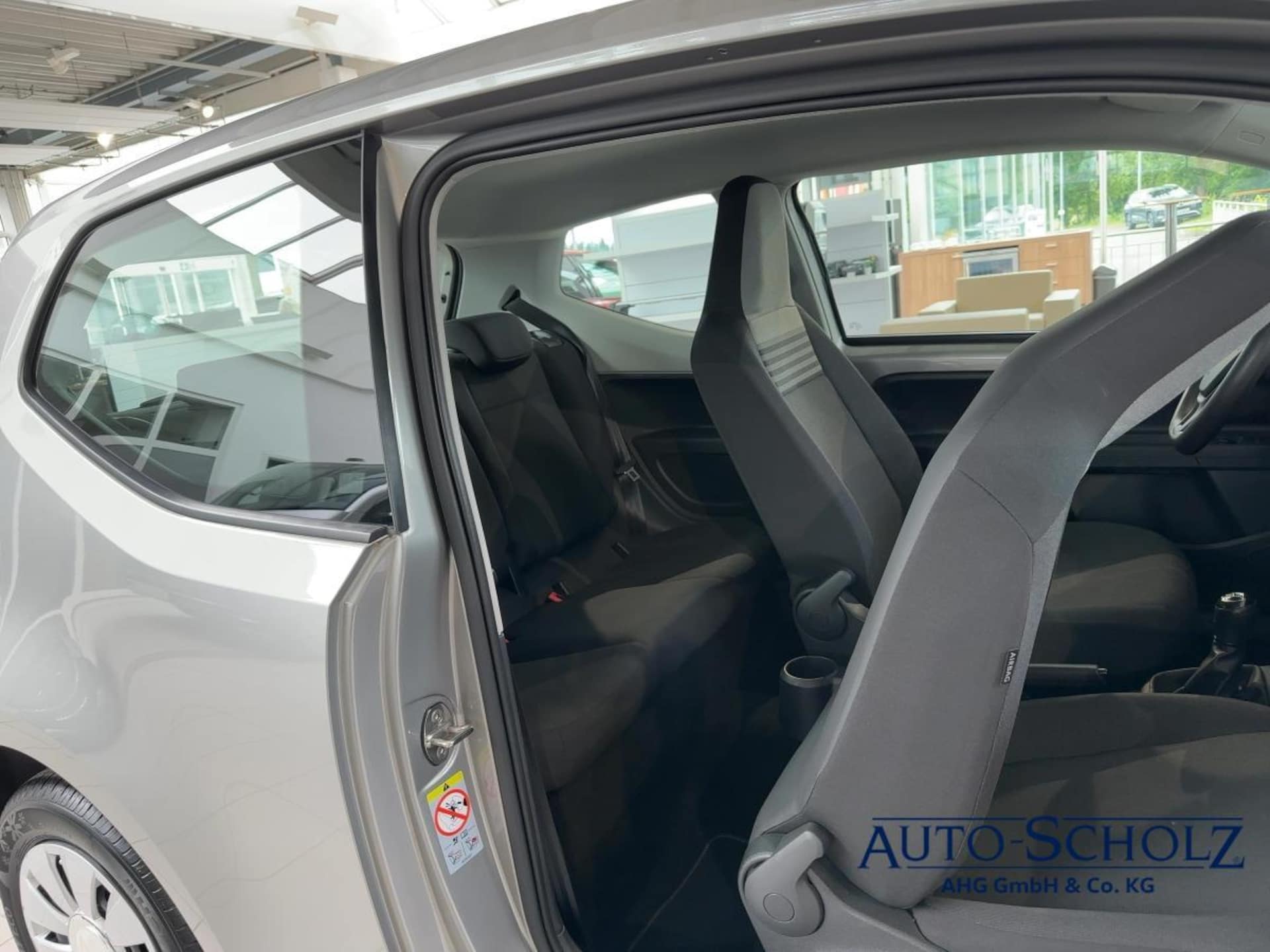 Volkswagen up!