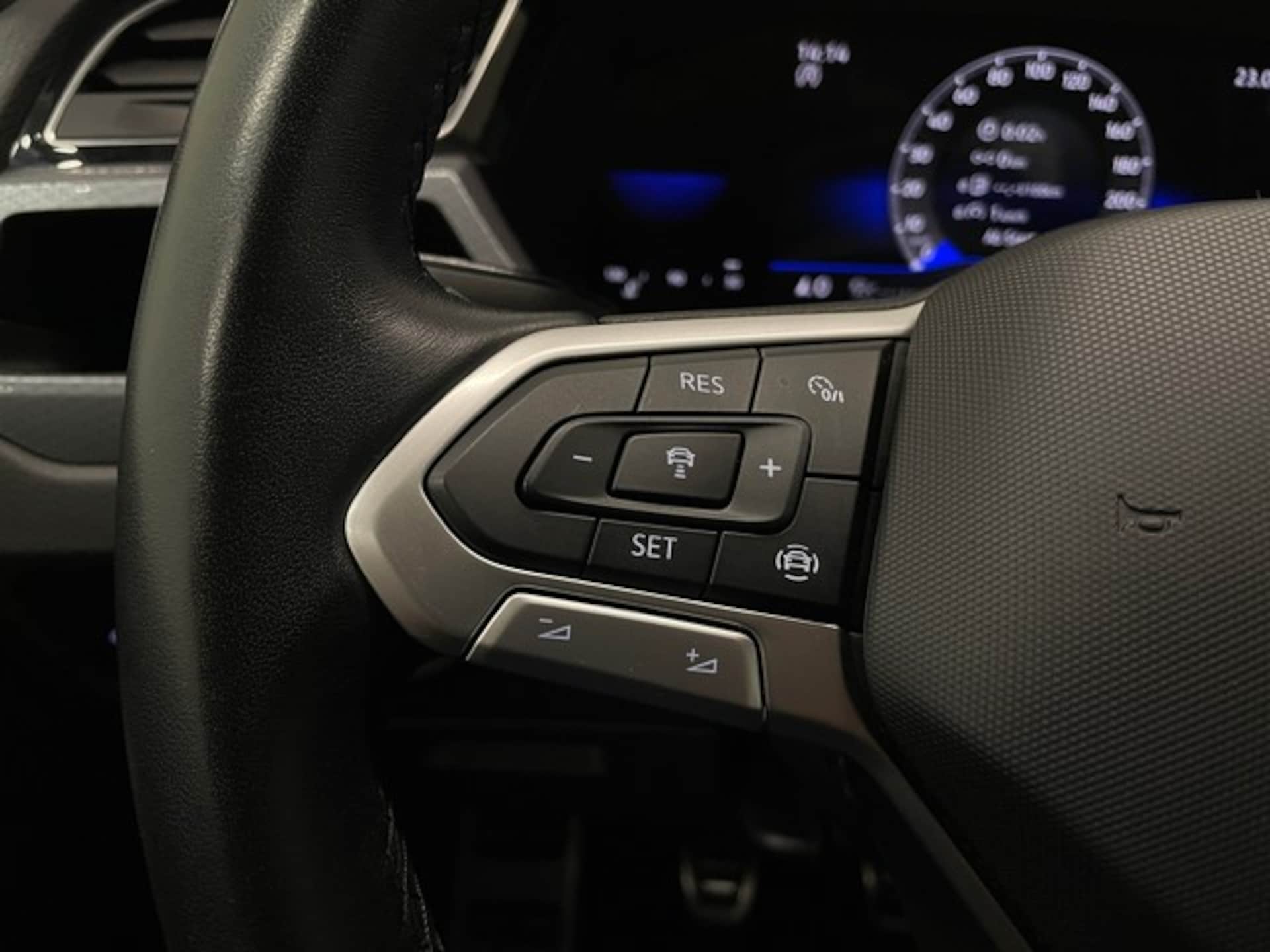 Volkswagen Touran Active