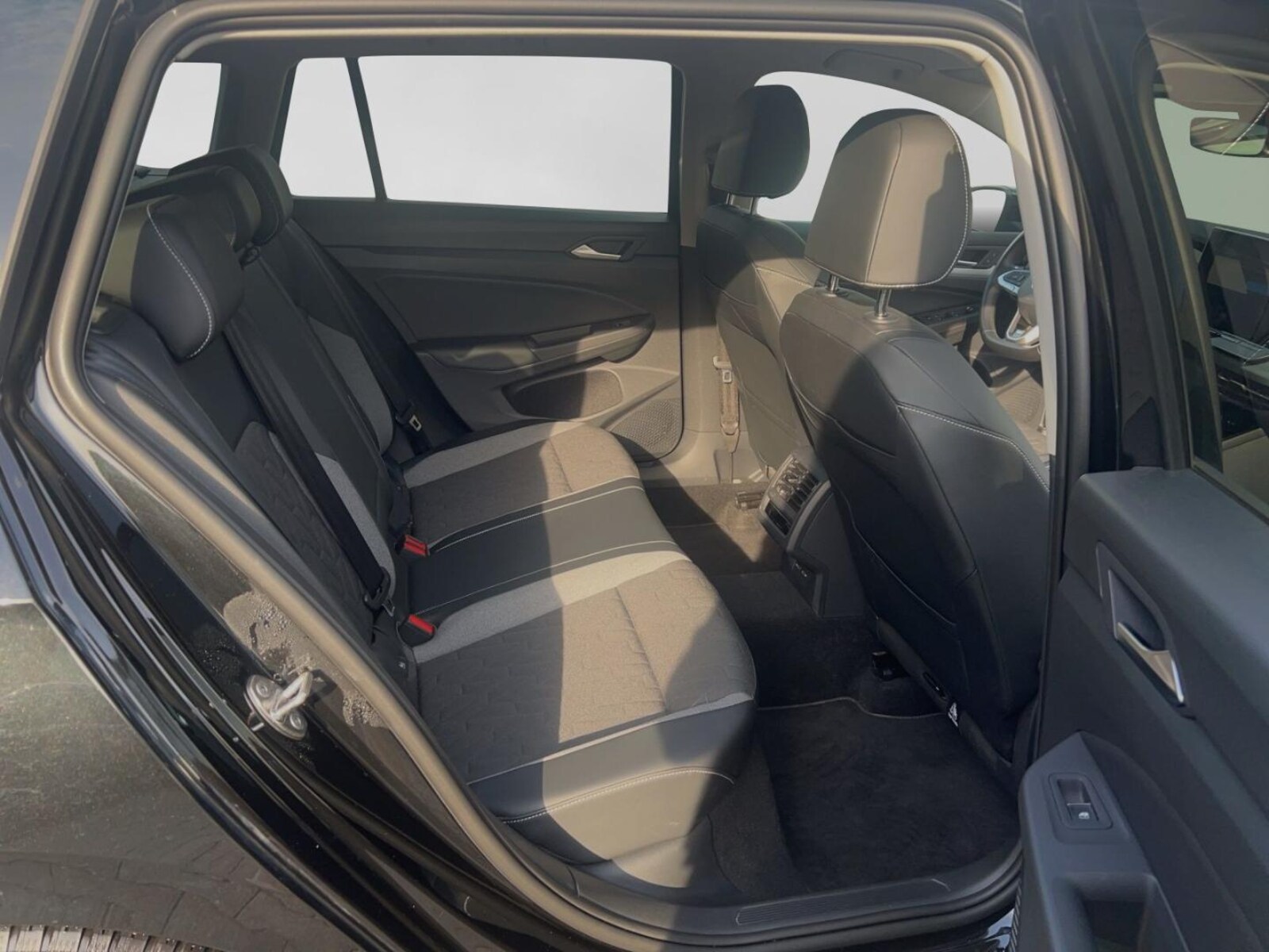 Volkswagen Golf Variant – Bild 6
