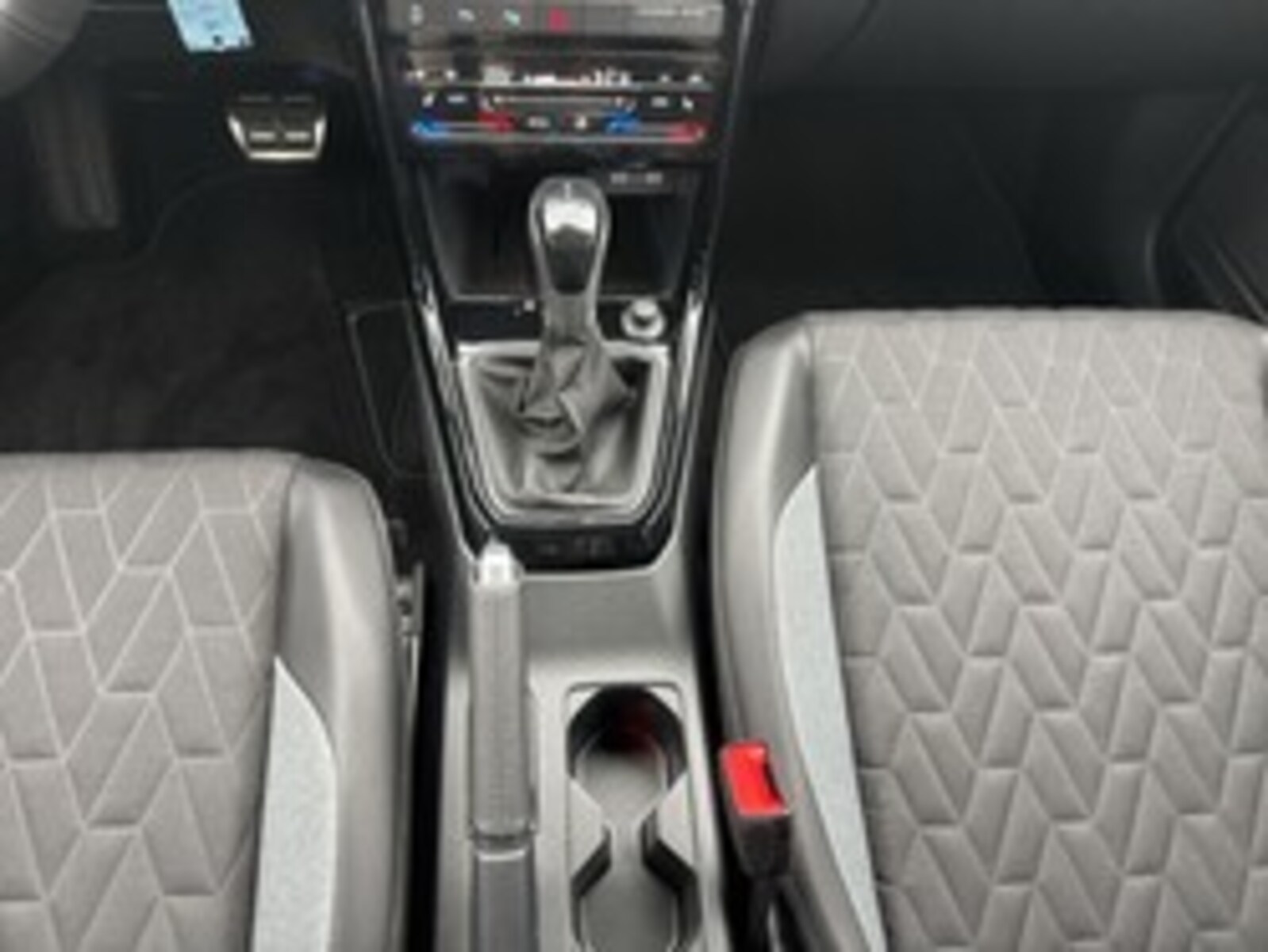 Volkswagen T-Cross – Bild 9