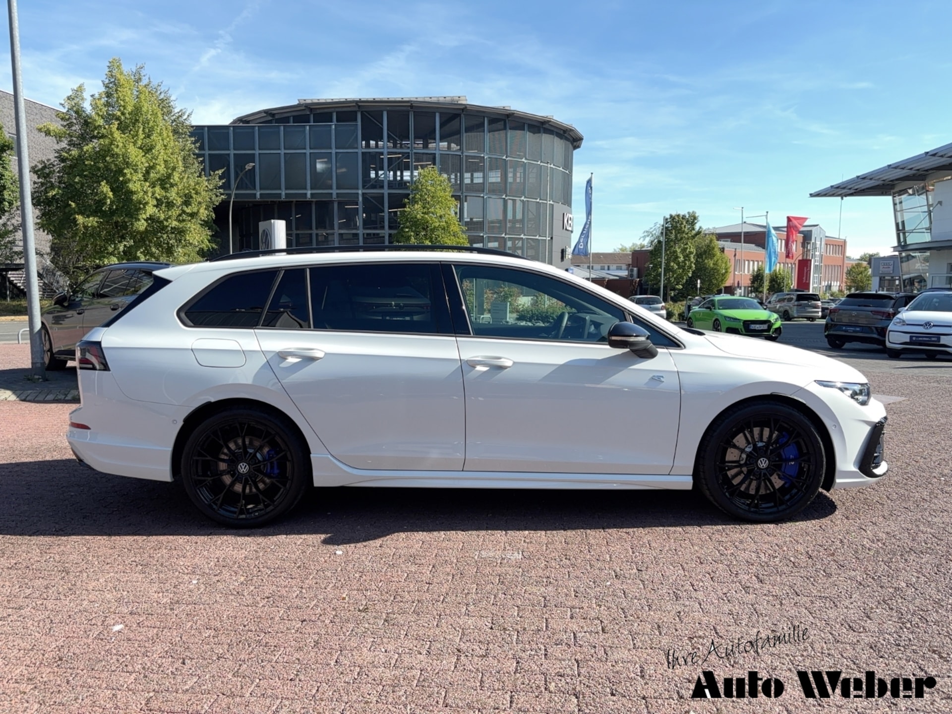 Volkswagen Golf Variant R