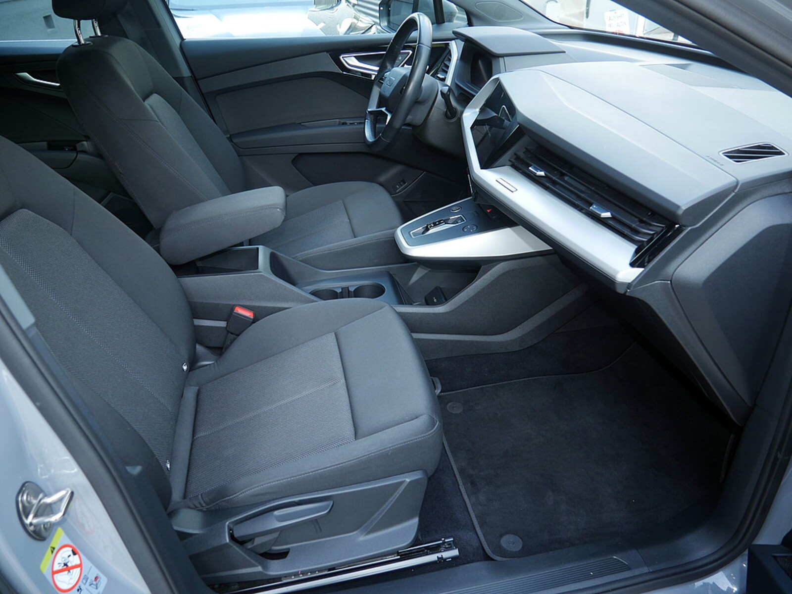 Audi Q4 e-tron – Bild 8