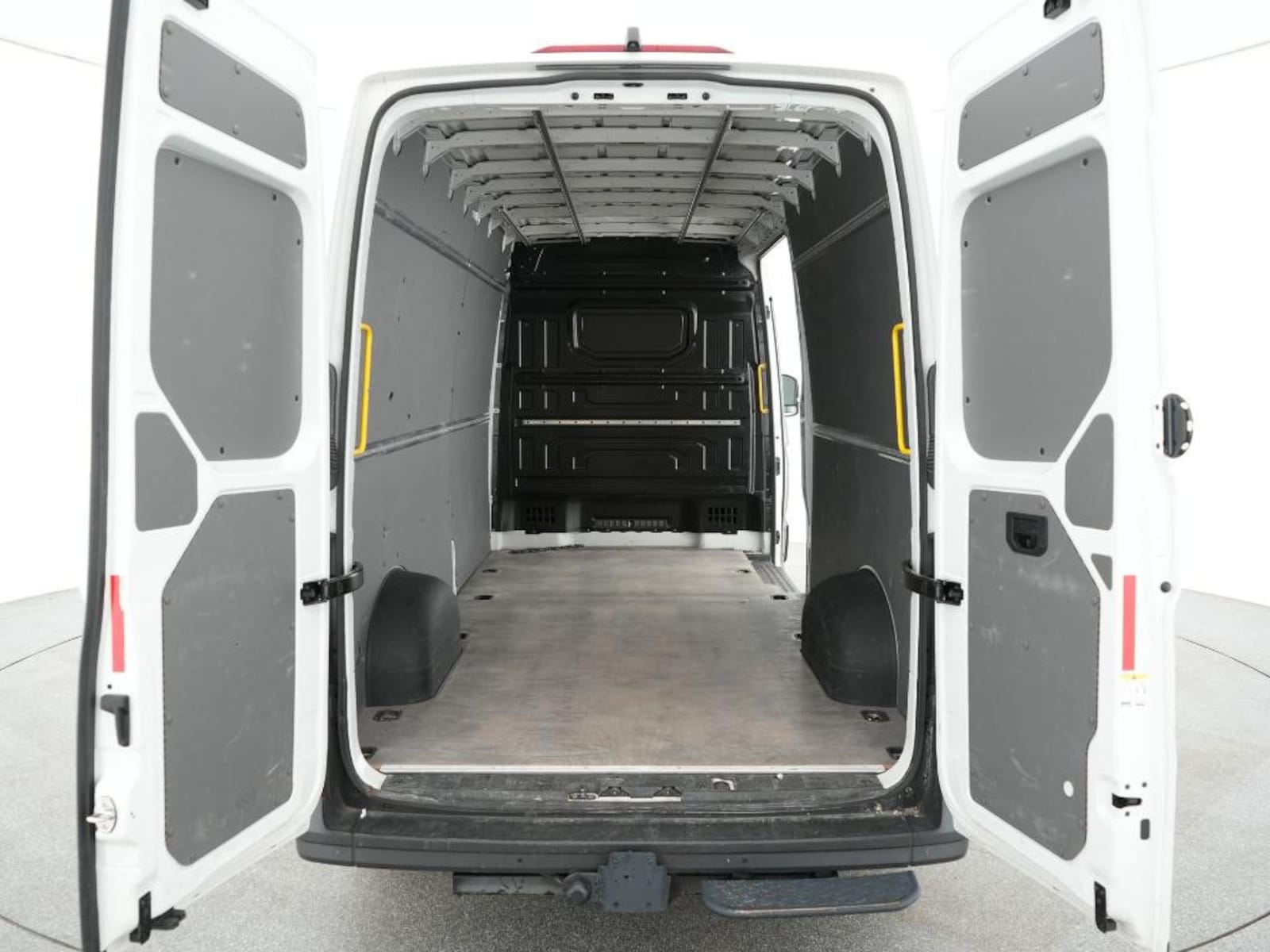 Volkswagen Crafter Kasten langer Radstand – Bild 7