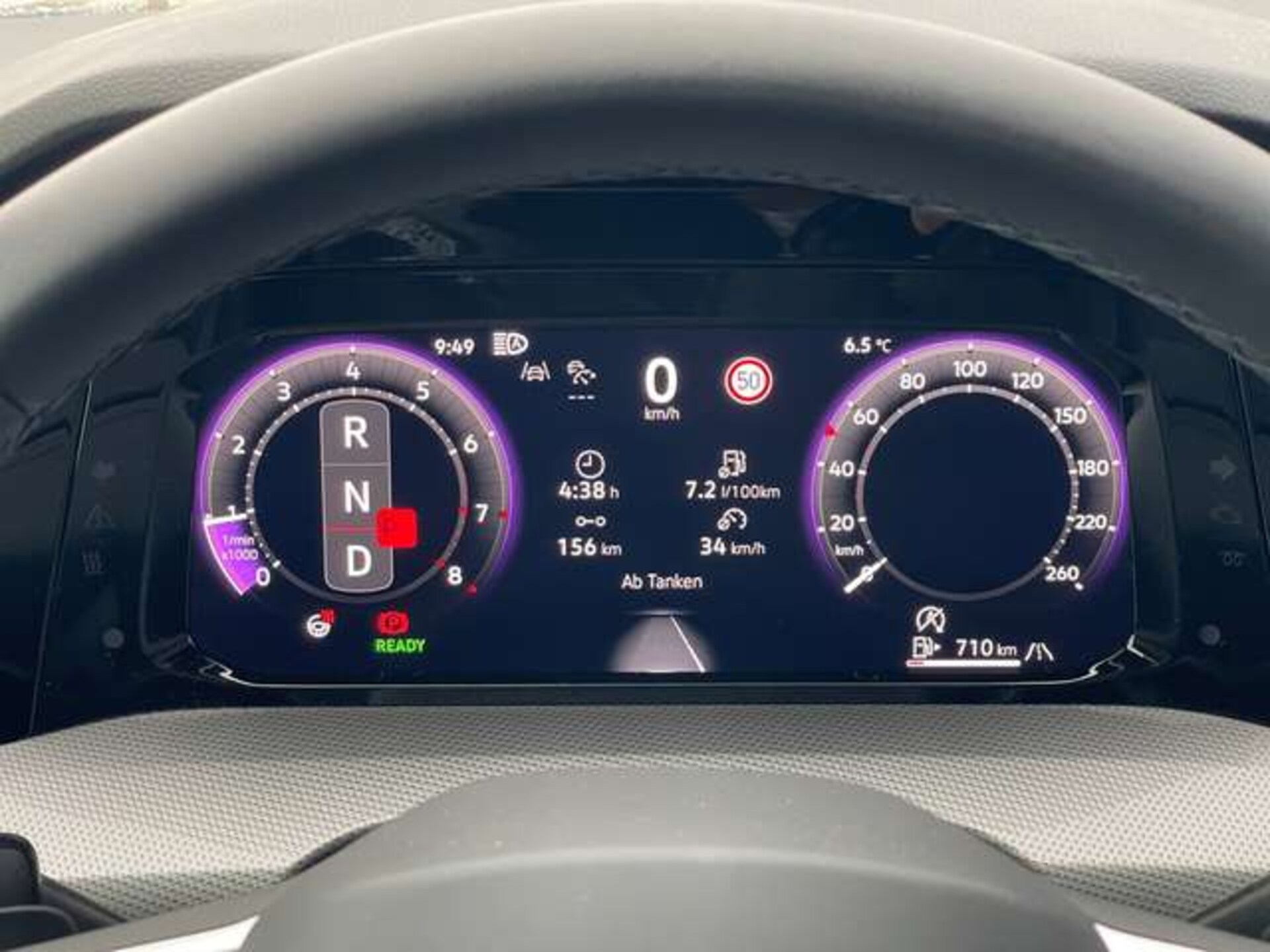 Volkswagen Golf Style