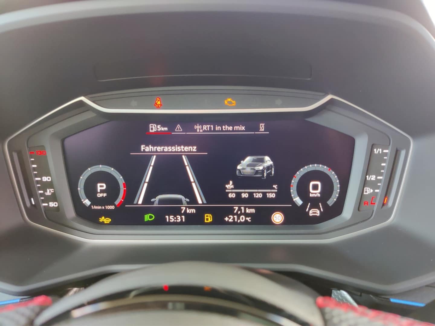 Bild über Audi A1 Sportback S line 30 TFSI S tronic - für weitere Informationen kontaktieren Sie den Audi Partner