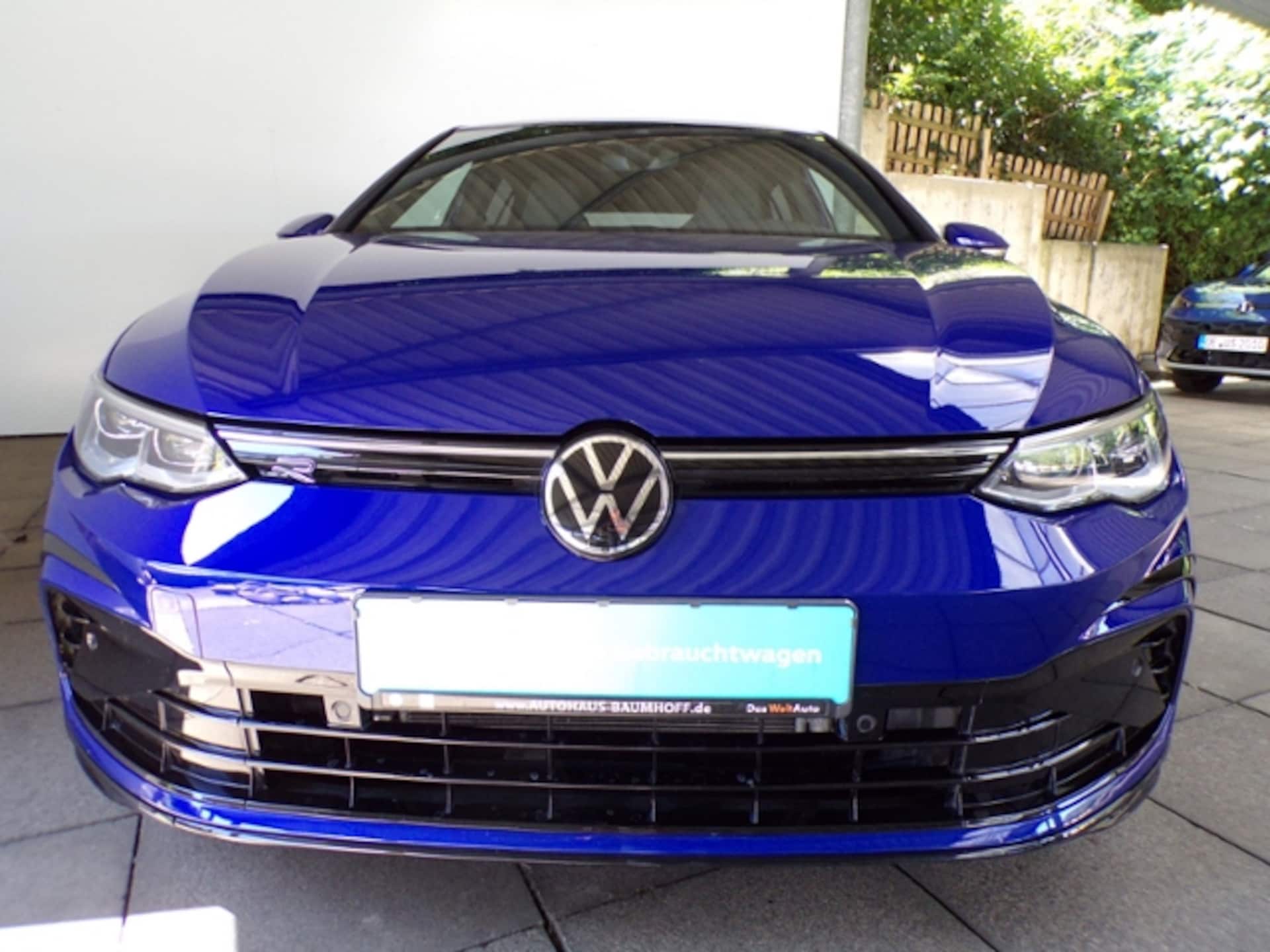 Volkswagen Golf R-Line