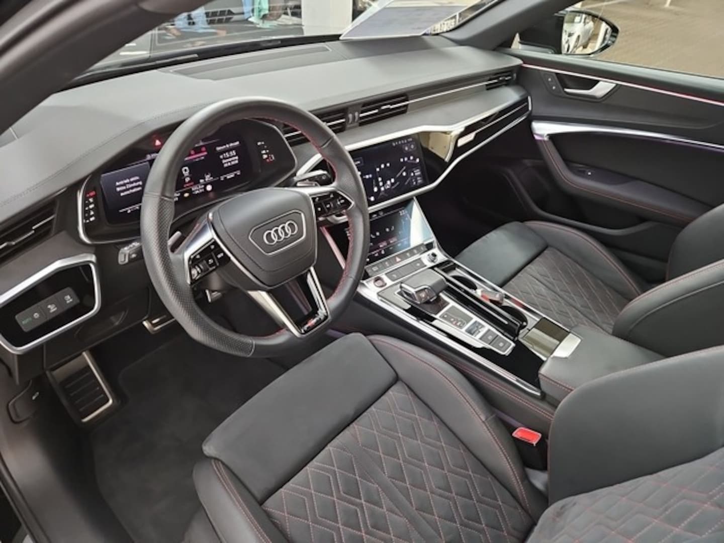 Bild über Audi S6 Avant TDI quattro tiptronic - für weitere Informationen kontaktieren Sie den Audi Partner