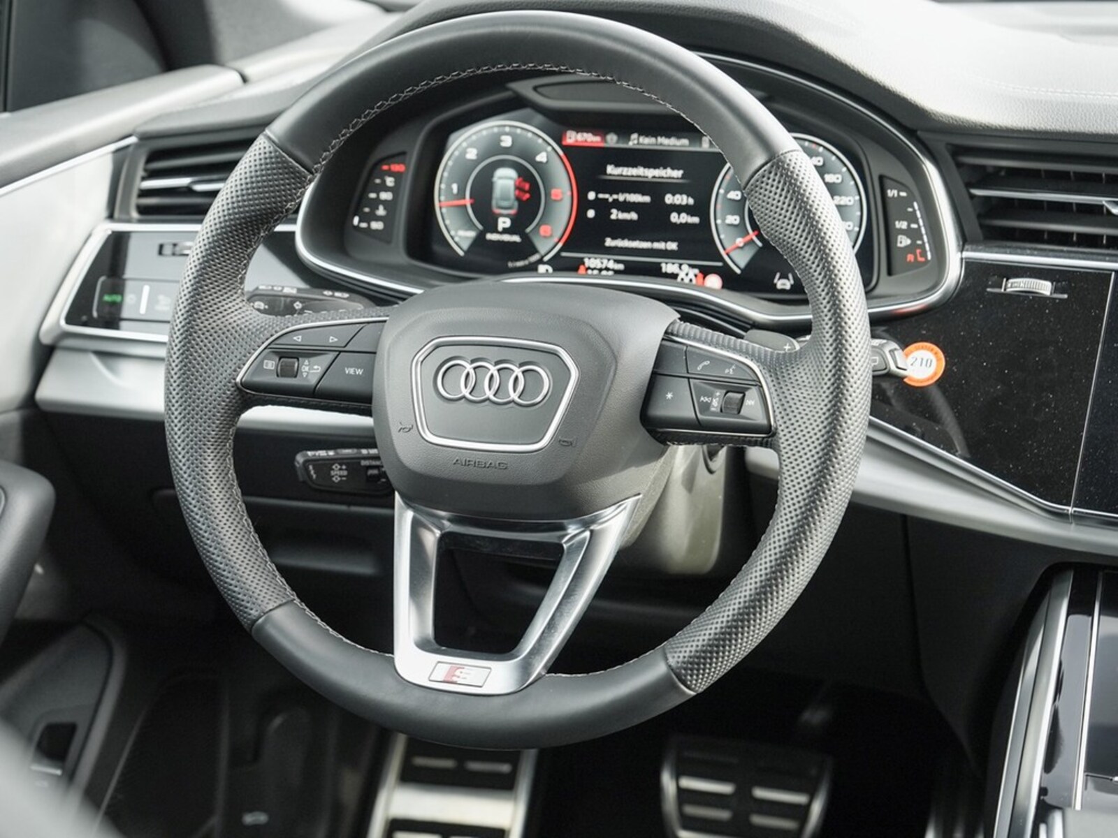 Audi Q8 – Bild 14