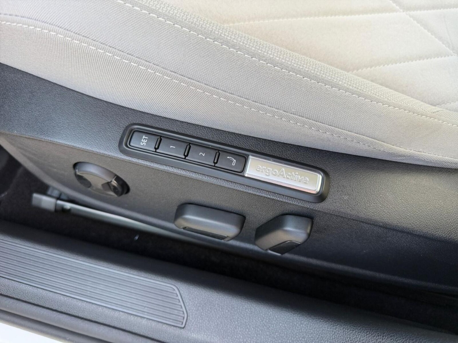 Volkswagen Golf – Bild 18