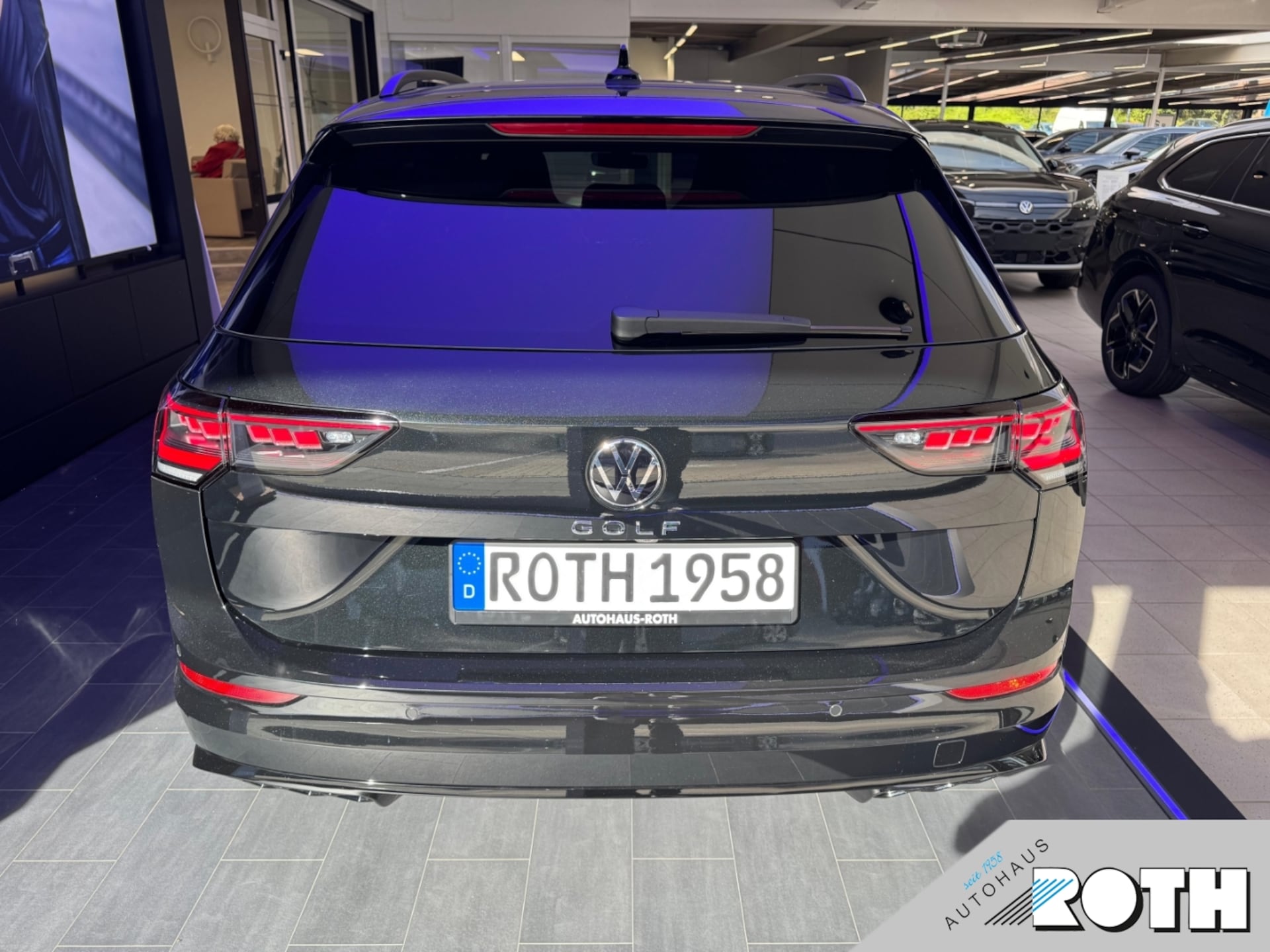 Volkswagen Golf Variant R-Line