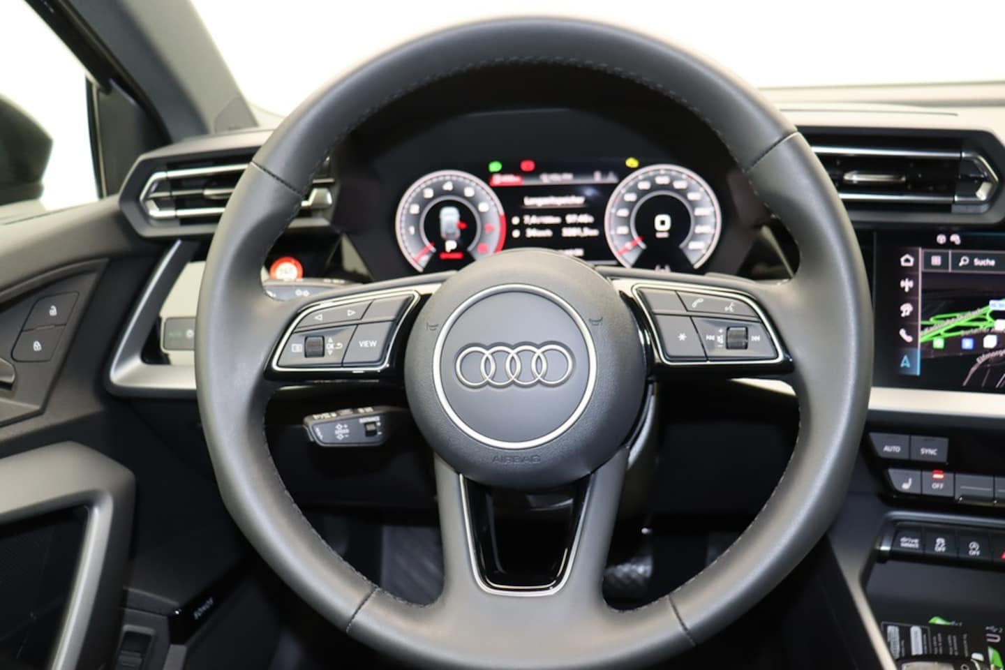 Bild über Audi A3 Sportback S line 35 TFSI S tronic - für weitere Informationen kontaktieren Sie den Audi Partner