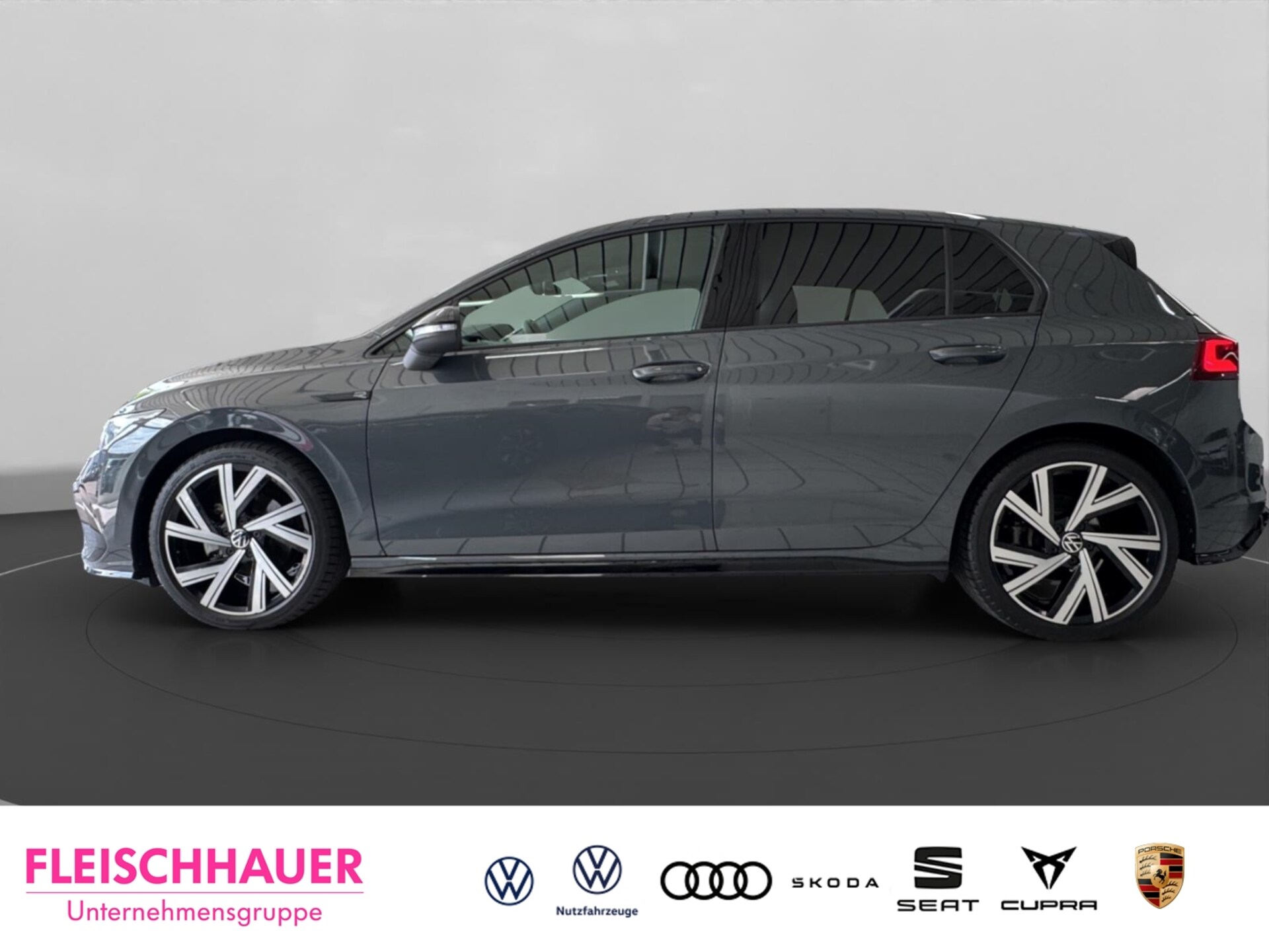 Volkswagen Golf R-Line
