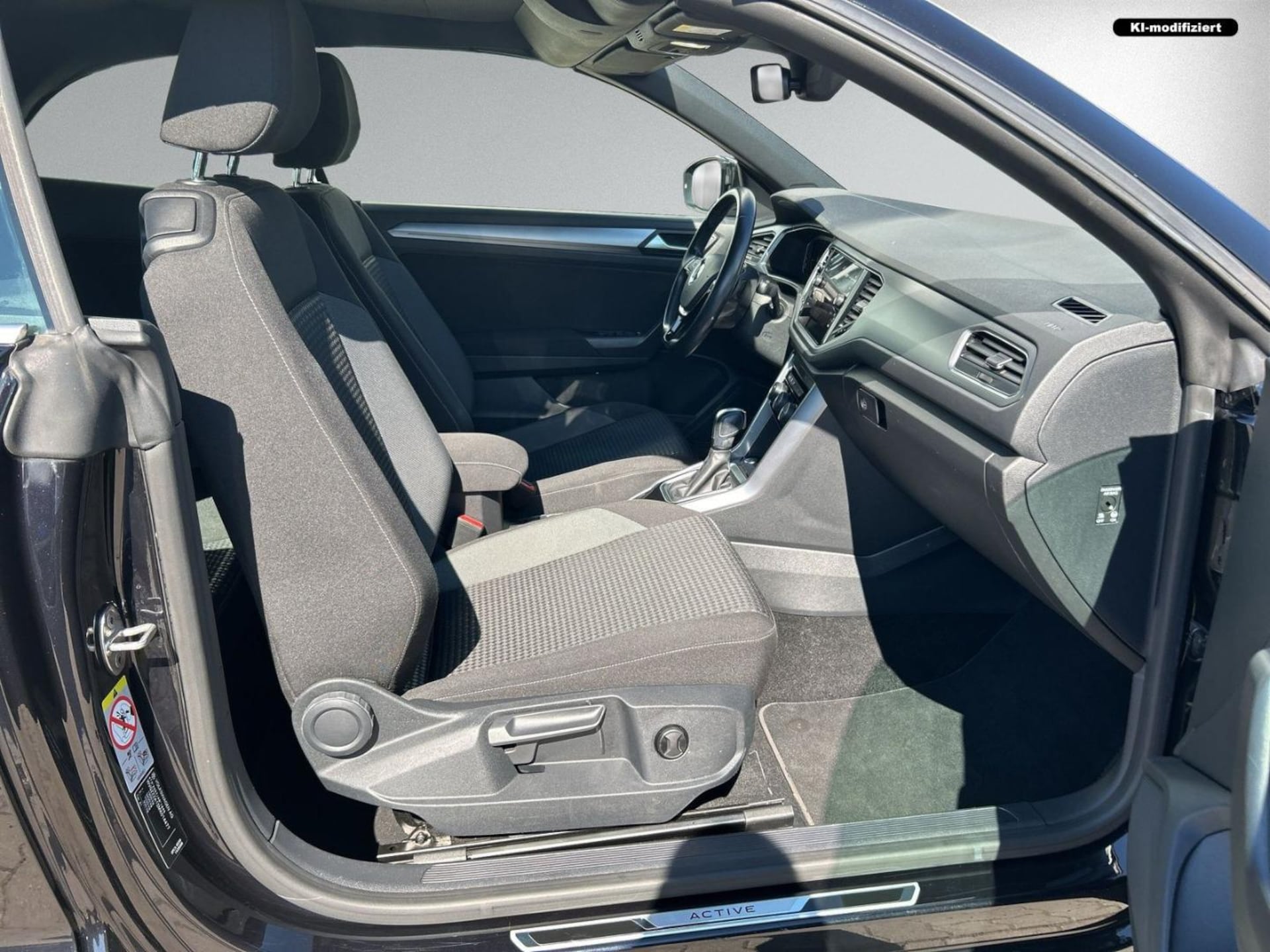 Volkswagen T-Roc Cabriolet Active