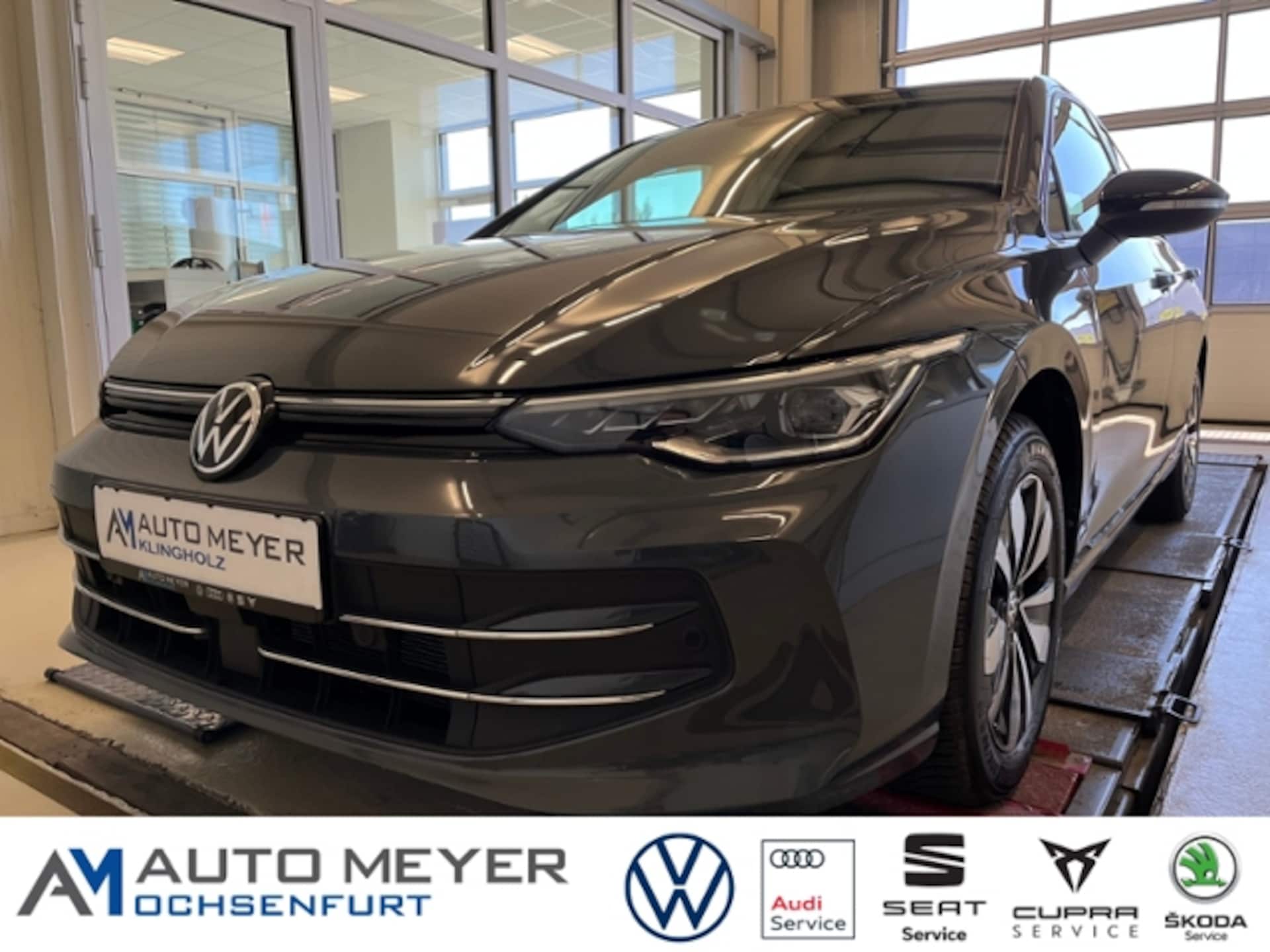 Volkswagen Golf Life