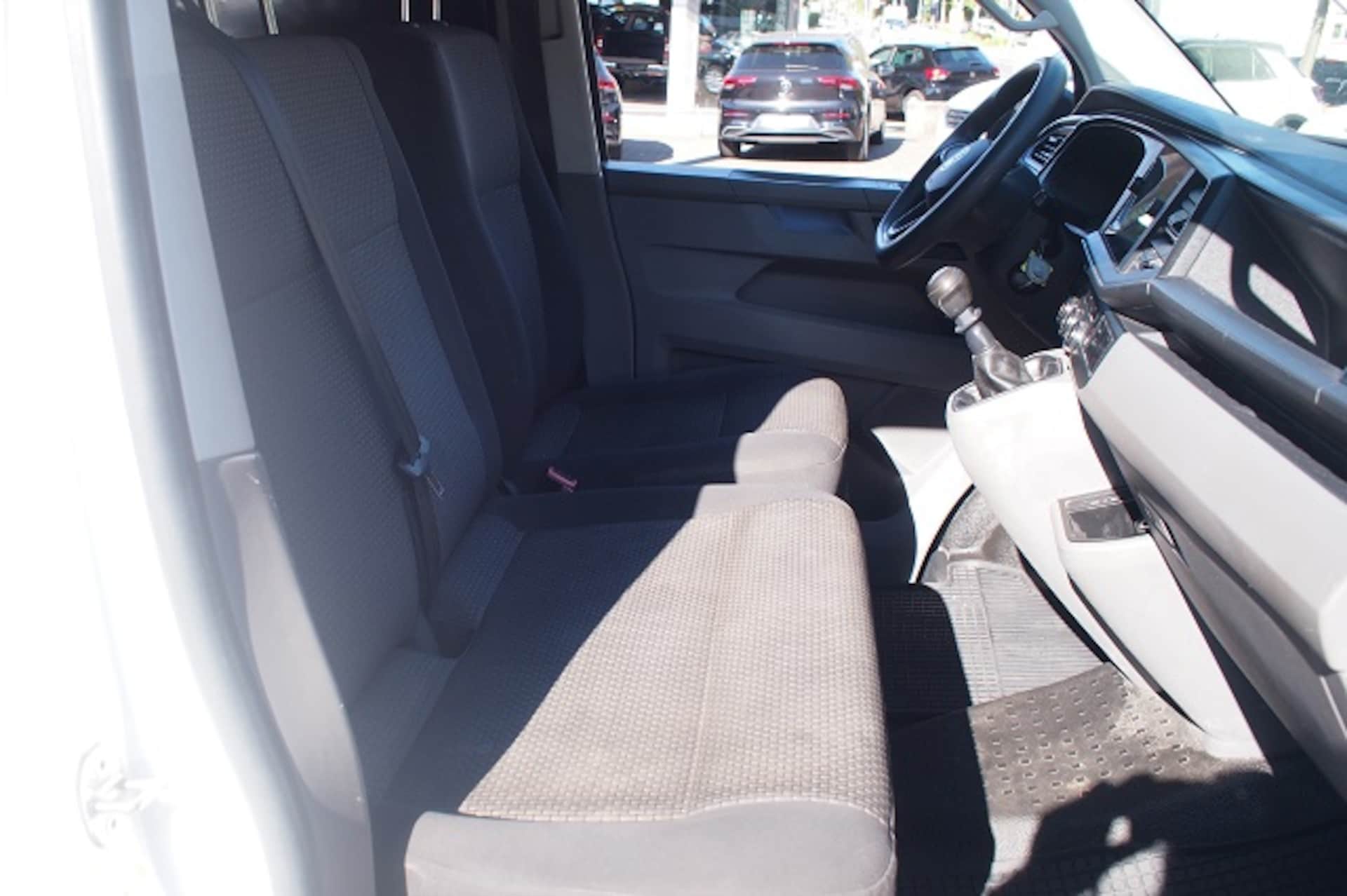 Volkswagen T6.1 Transporter Kasten kurzer Radstand