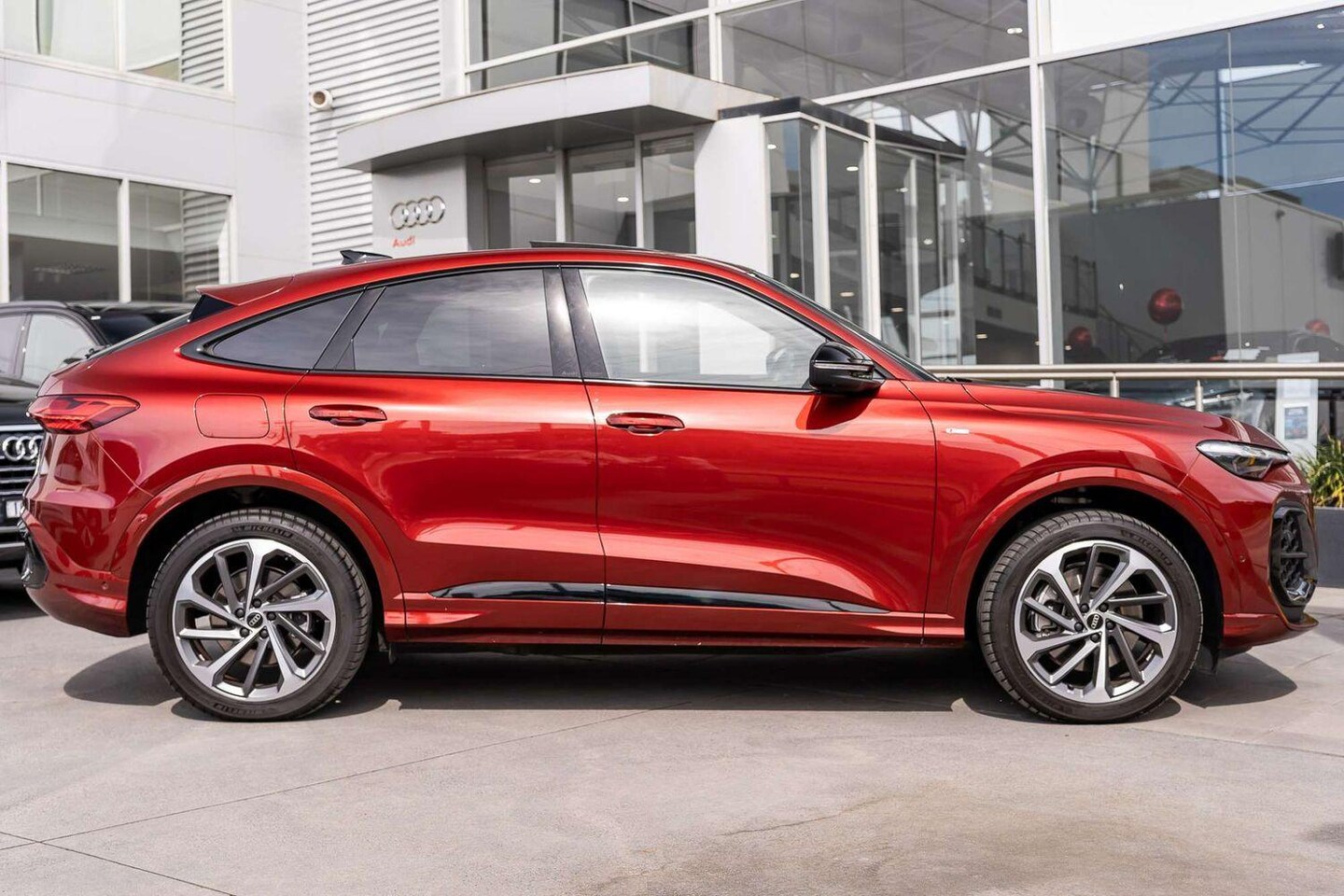 Image about Audi Q5 Sportback TDI quattro 150 kW sport