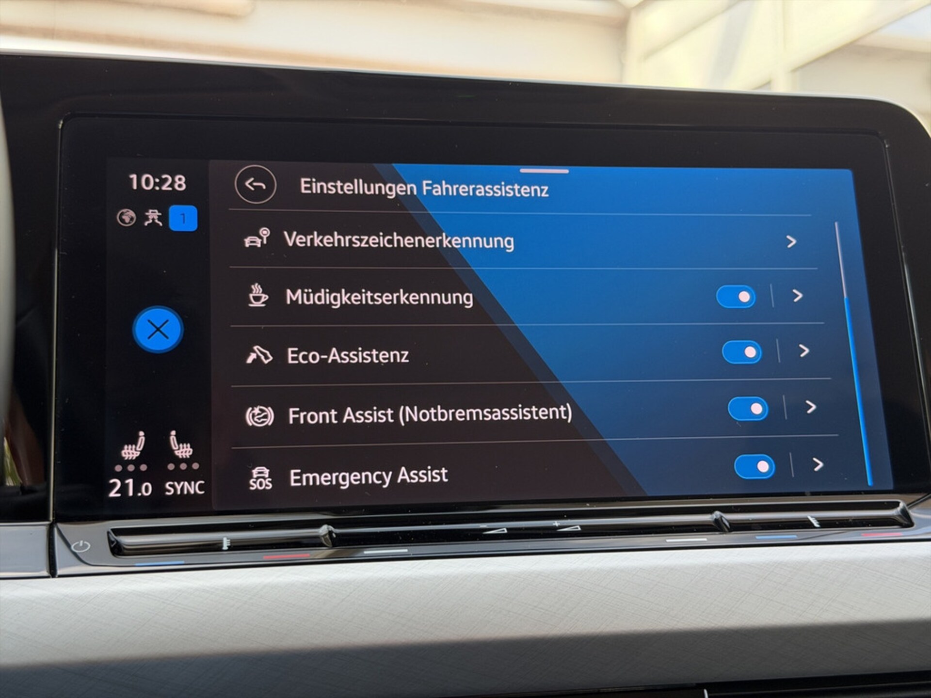 Volkswagen Golf Variant Life