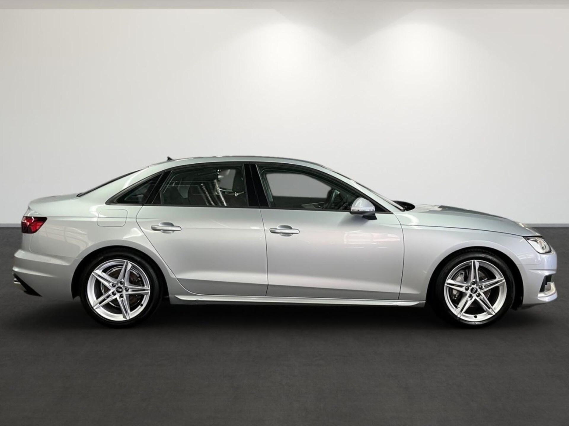 Audi A4 Limousine Advanced