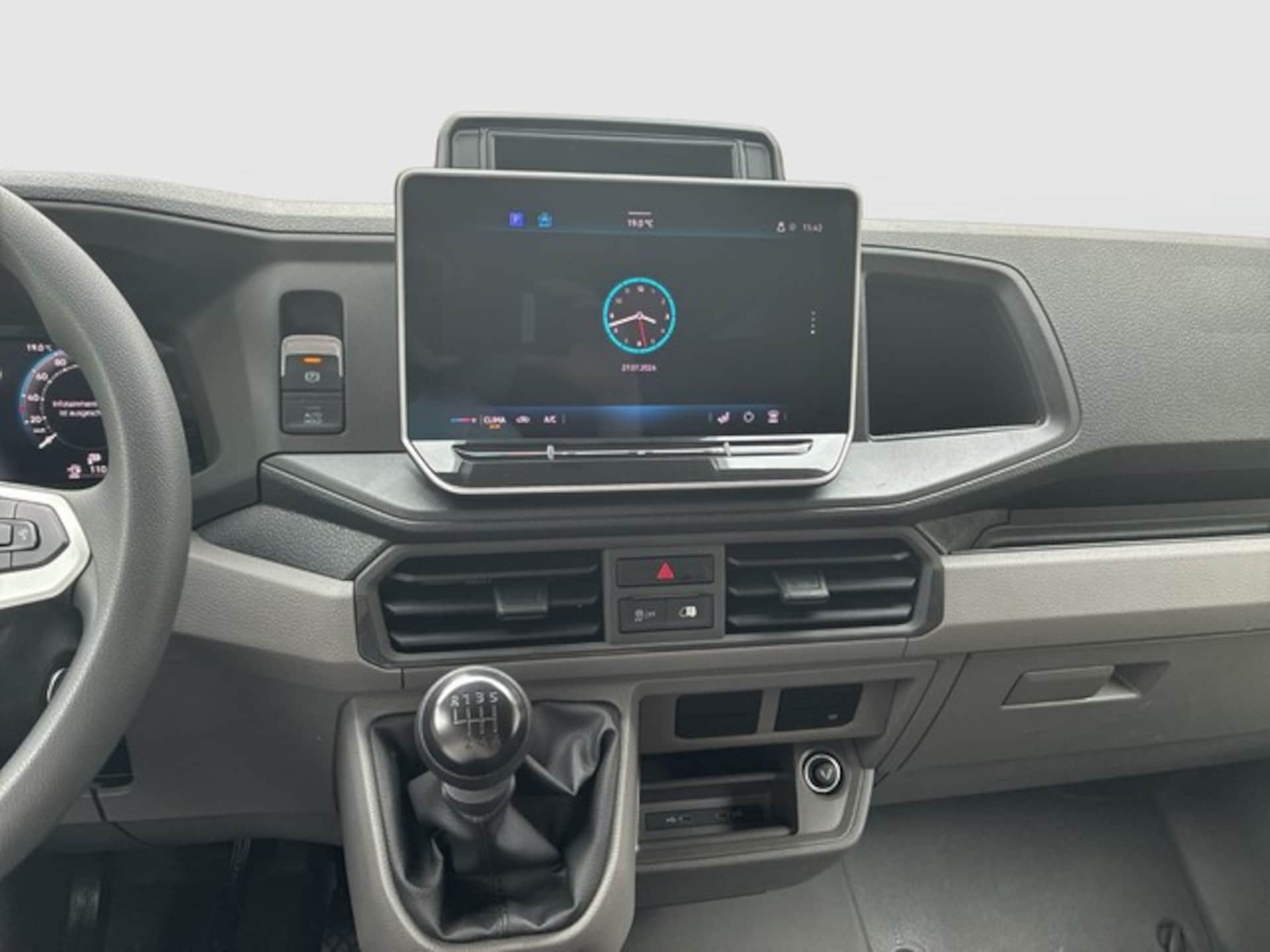 Volkswagen Crafter Kasten langer Radstand