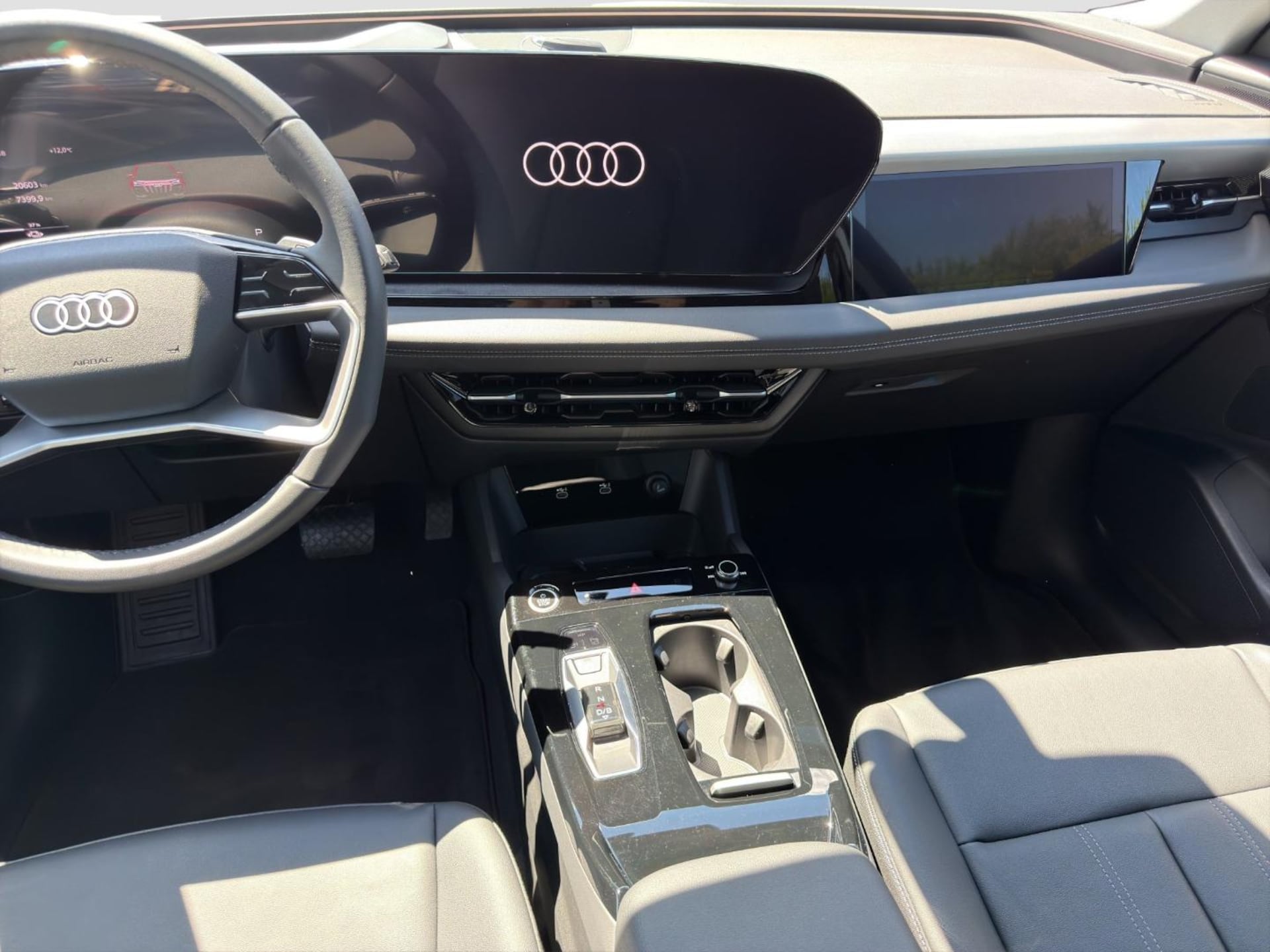 Audi Q6 SUV e-tron