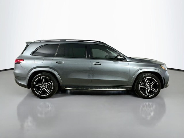 2023 Mercedes-Benz GLS 580