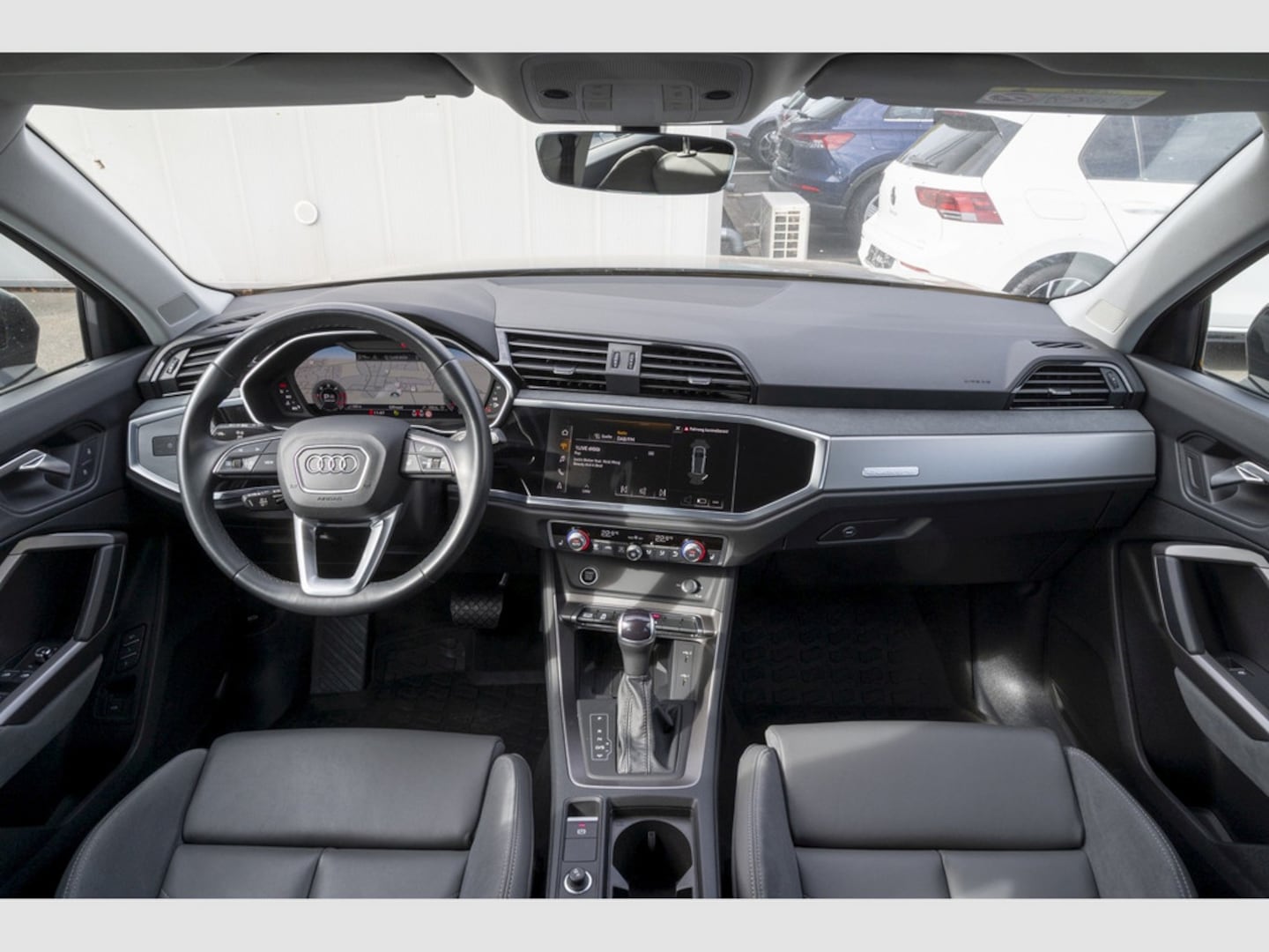 Bild über Audi Q3 S line 40 TDI quattro S tronic - für weitere Informationen kontaktieren Sie den Audi Partner