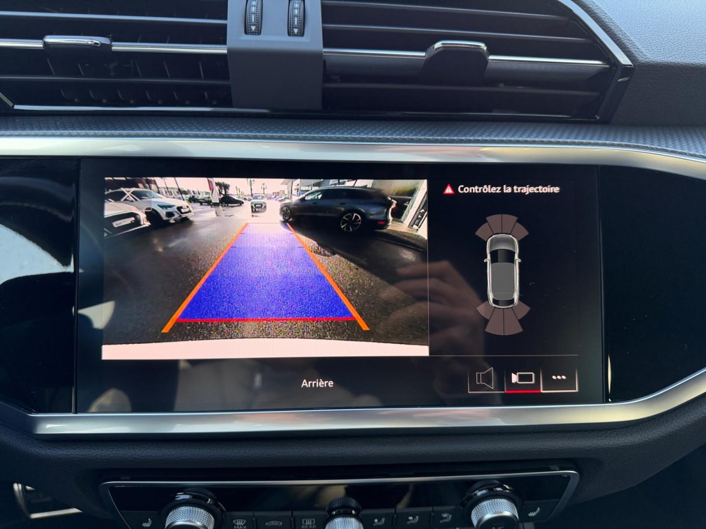 Image about Audi Q3 Sportback S line 35 TDI 110 kW (150 ch) S tronic