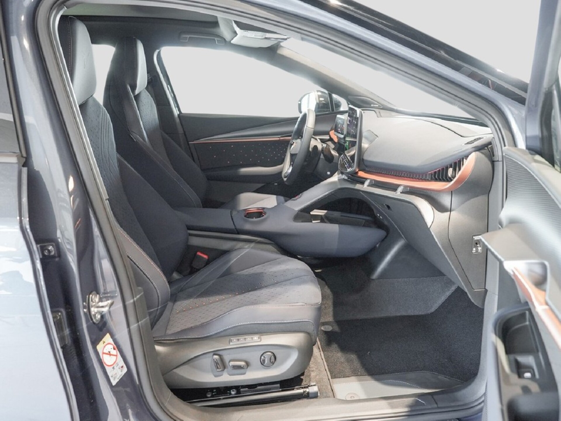 CUPRA Tavascan VZ