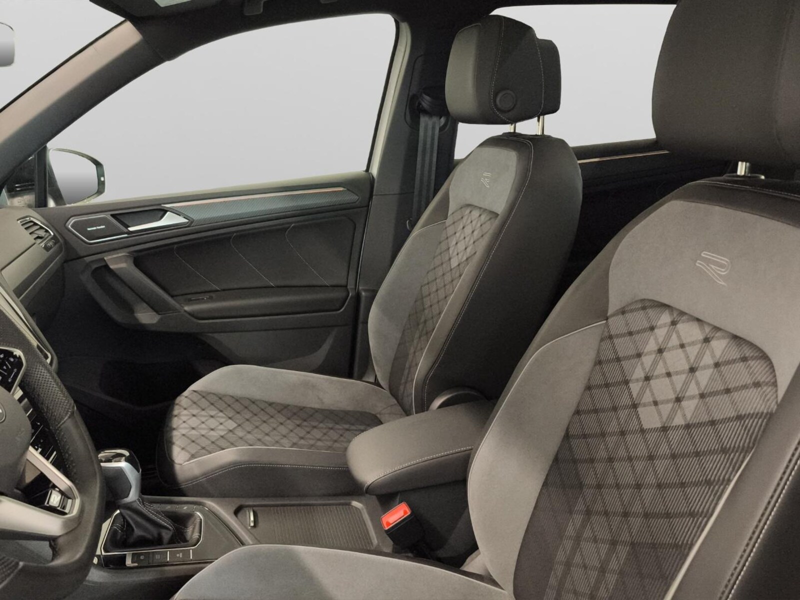 Volkswagen Tiguan – Bild 10