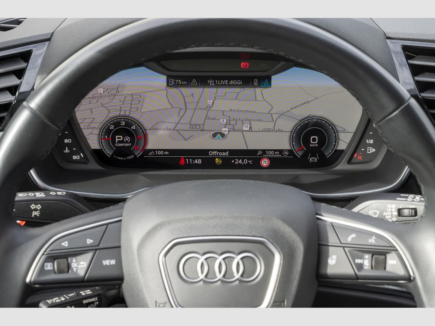 Bild über Audi Q3 S line 40 TDI quattro S tronic - für weitere Informationen kontaktieren Sie den Audi Partner