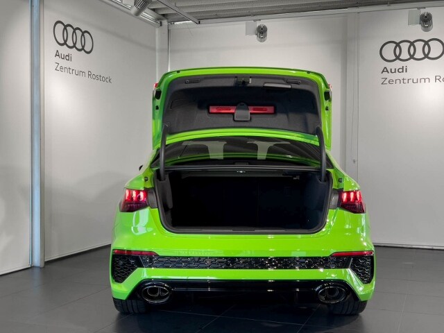 Image about Audi RS 3 Limousine TFSI quattro S tronic