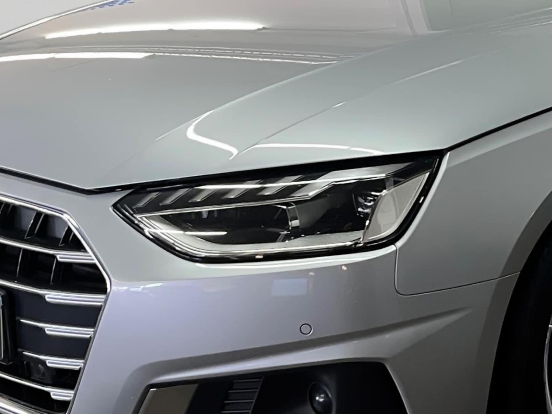 Audi A4 Limousine Advanced