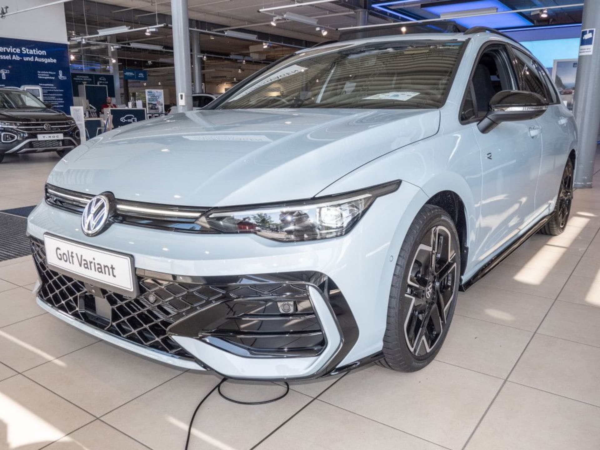 Volkswagen Golf Variant R-Line