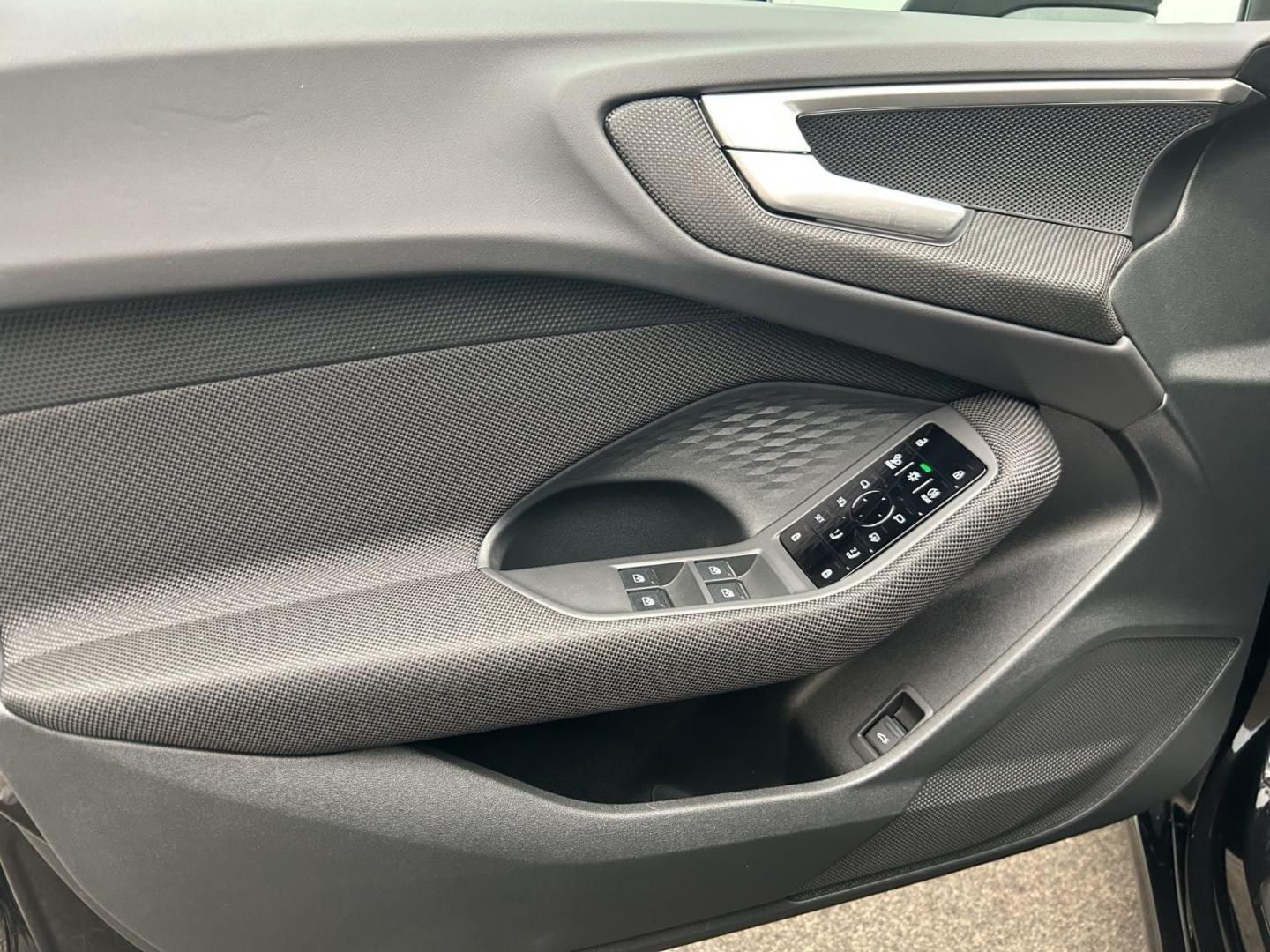 Bild über Audi A5 Avant TDI 150 kW S tronic - für weitere Informationen kontaktieren Sie den Audi Partner