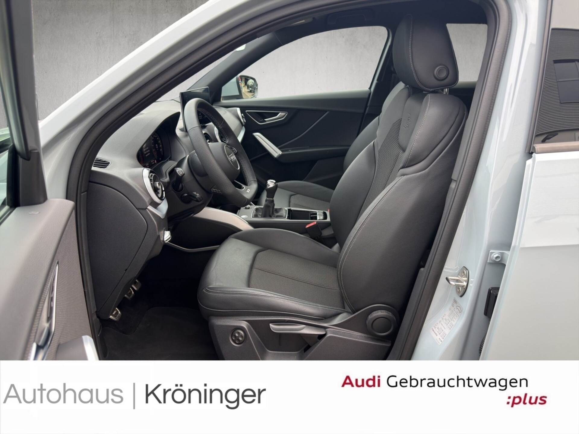 Audi Q2 S line