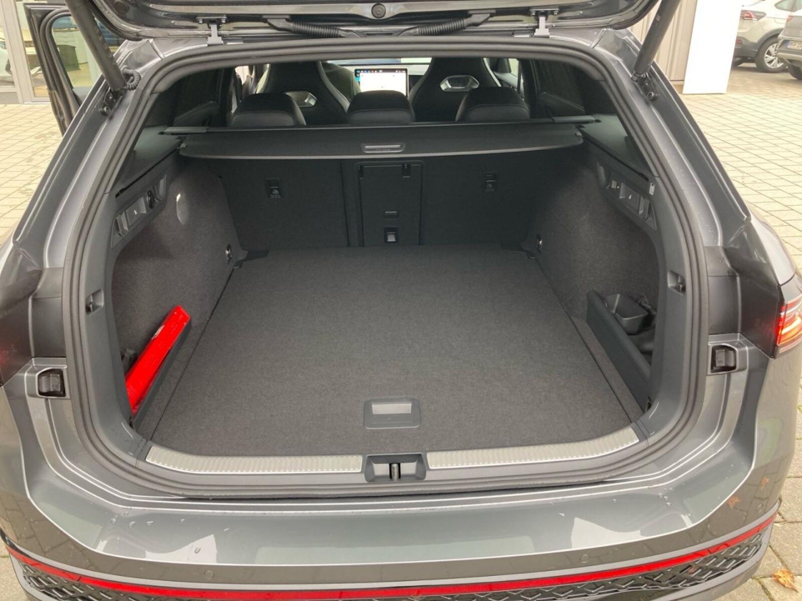 Volkswagen Passat – Bild 13
