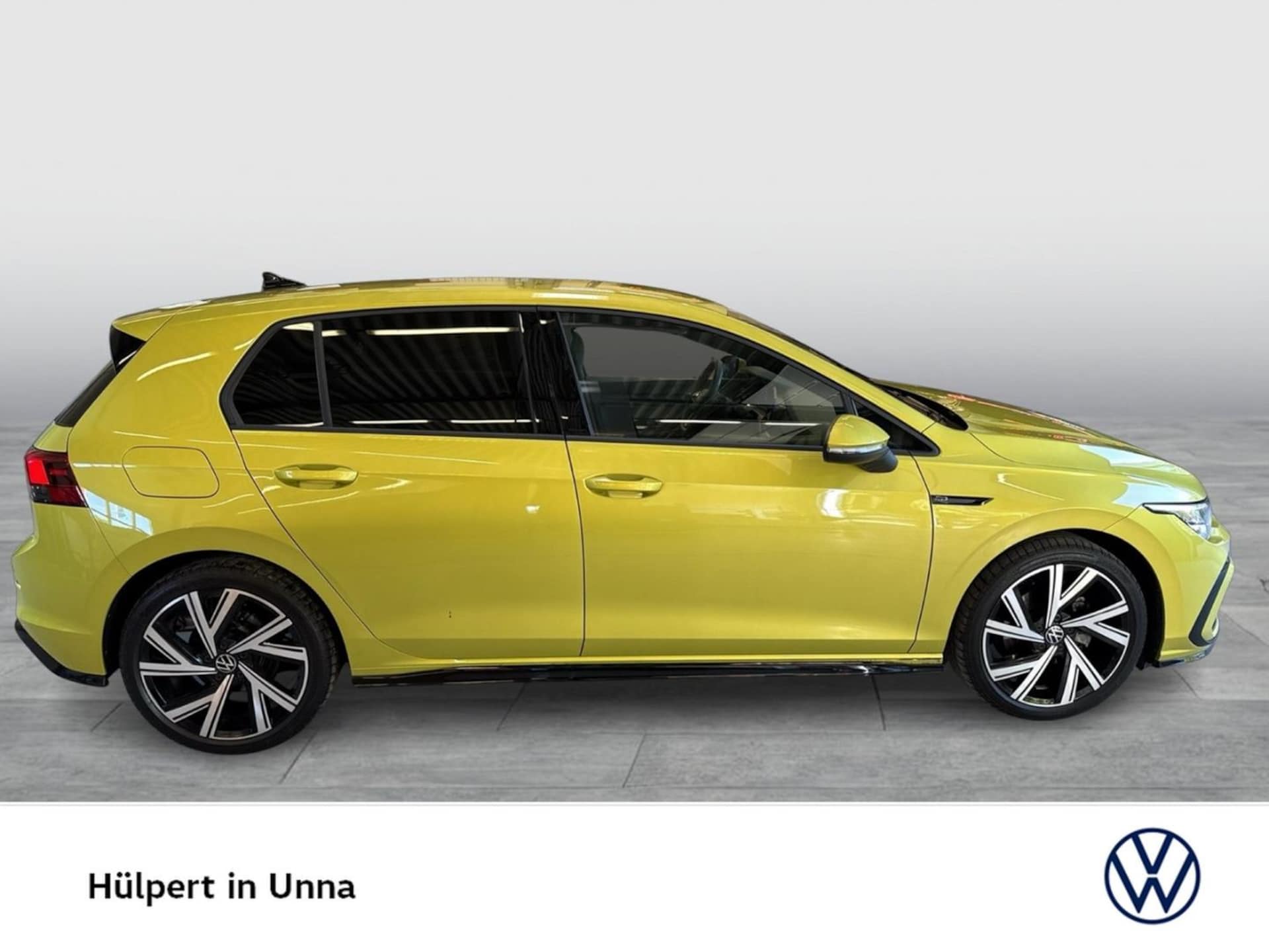 Volkswagen Golf R-Line