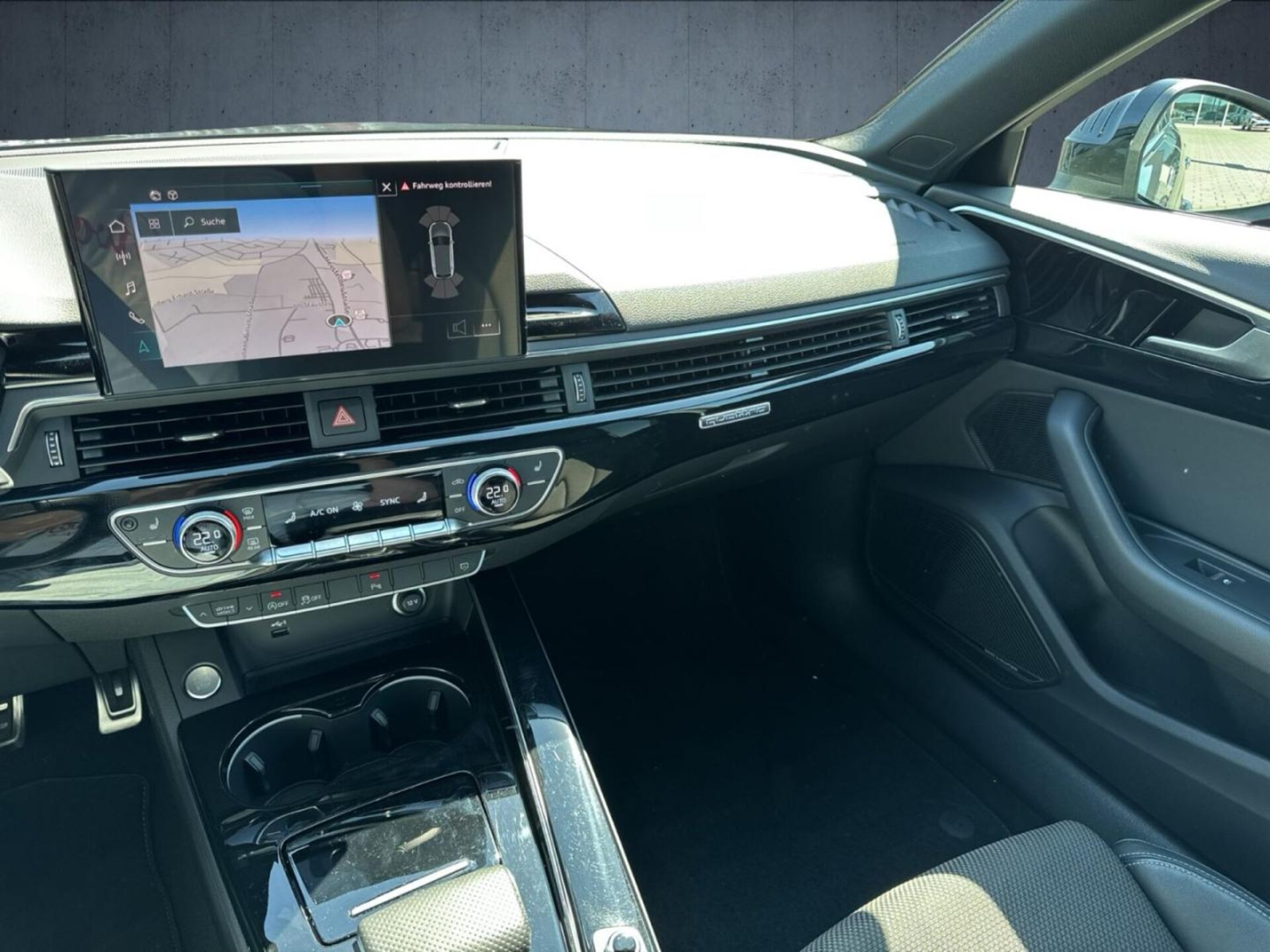 Audi A4 Avant S line