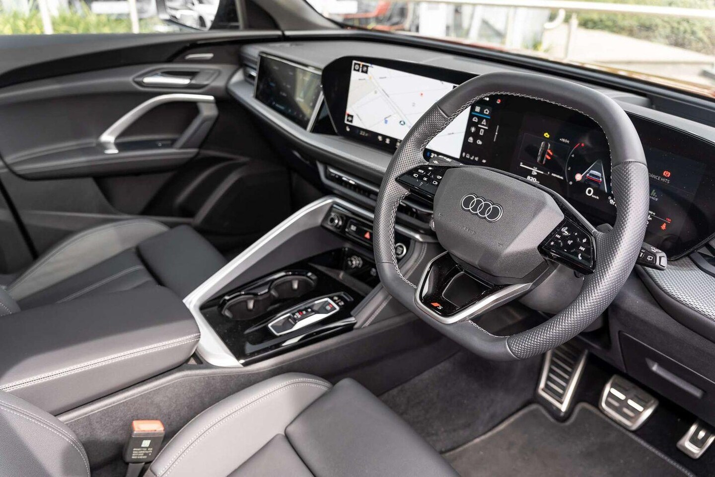 Image about Audi Q5 Sportback TDI quattro 150 kW sport