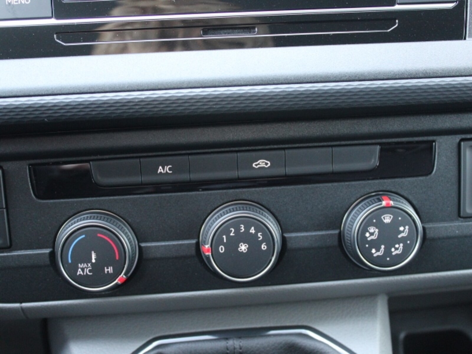 Volkswagen T6.1 Transporter Kasten kurzer Radstand – Bild 15