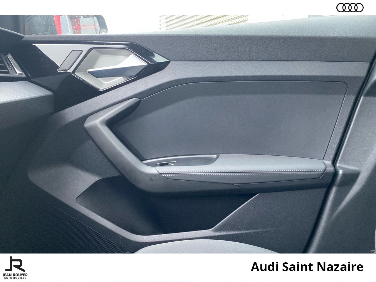 Image about Audi A1 citycarver Design 30 TFSI 85 kW (116 ch) 6 vitesses