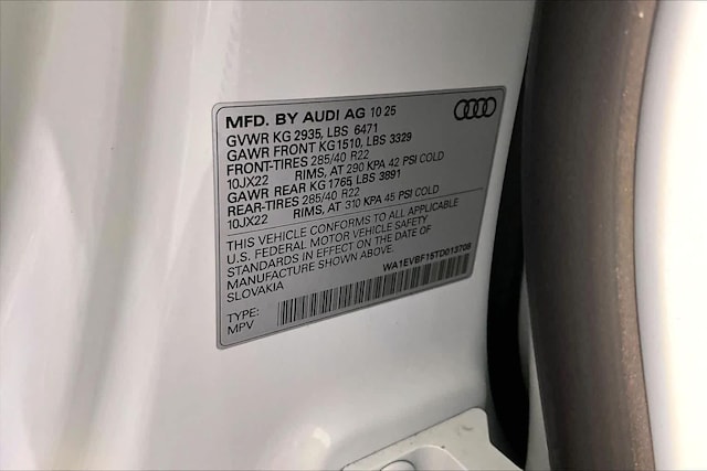 2026 Audi Q8 Premium Plus - Photo 18
