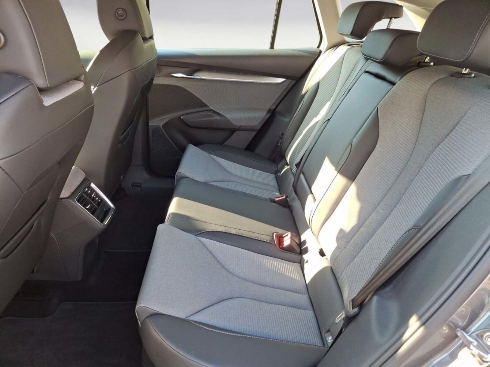 Škoda Enyaq – Bild 14