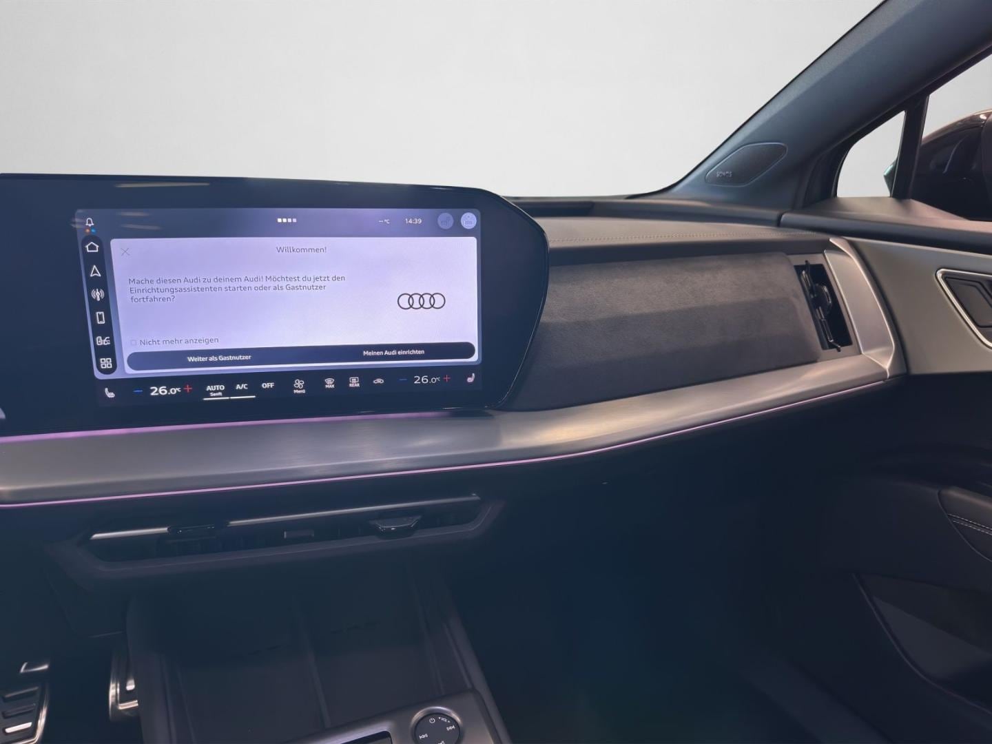 Bild über Audi Q4 SUV e-tron e-tron quattro performance 250 kW - für weitere Informationen kontaktieren Sie den Audi Partner