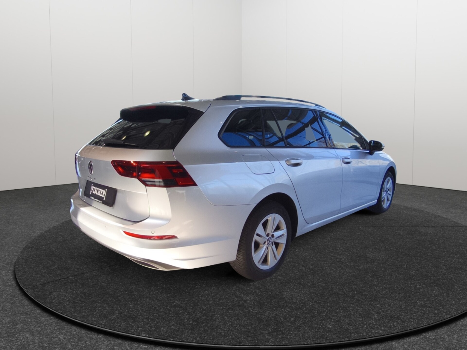 Volkswagen Golf Variant Life