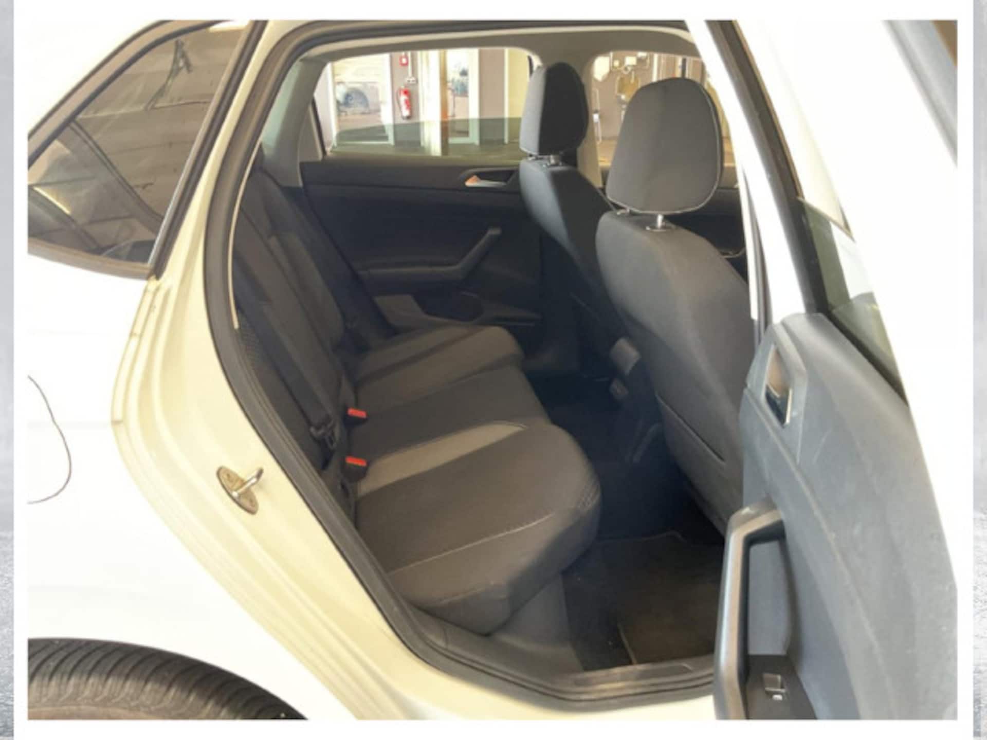 Volkswagen Polo Active
