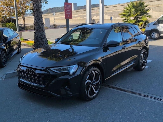 2024 Audi Q8 e-tron