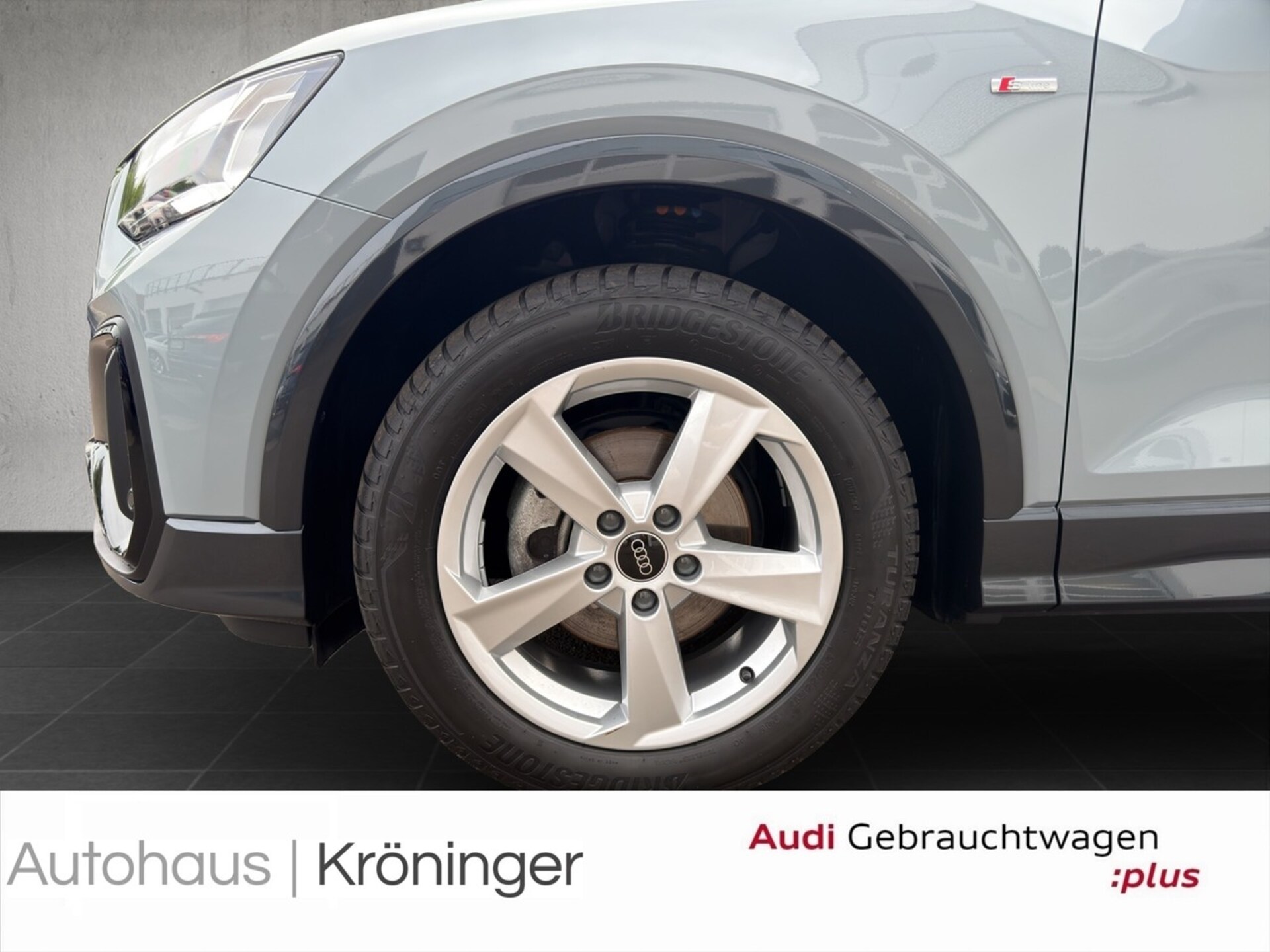 Audi Q2 S line