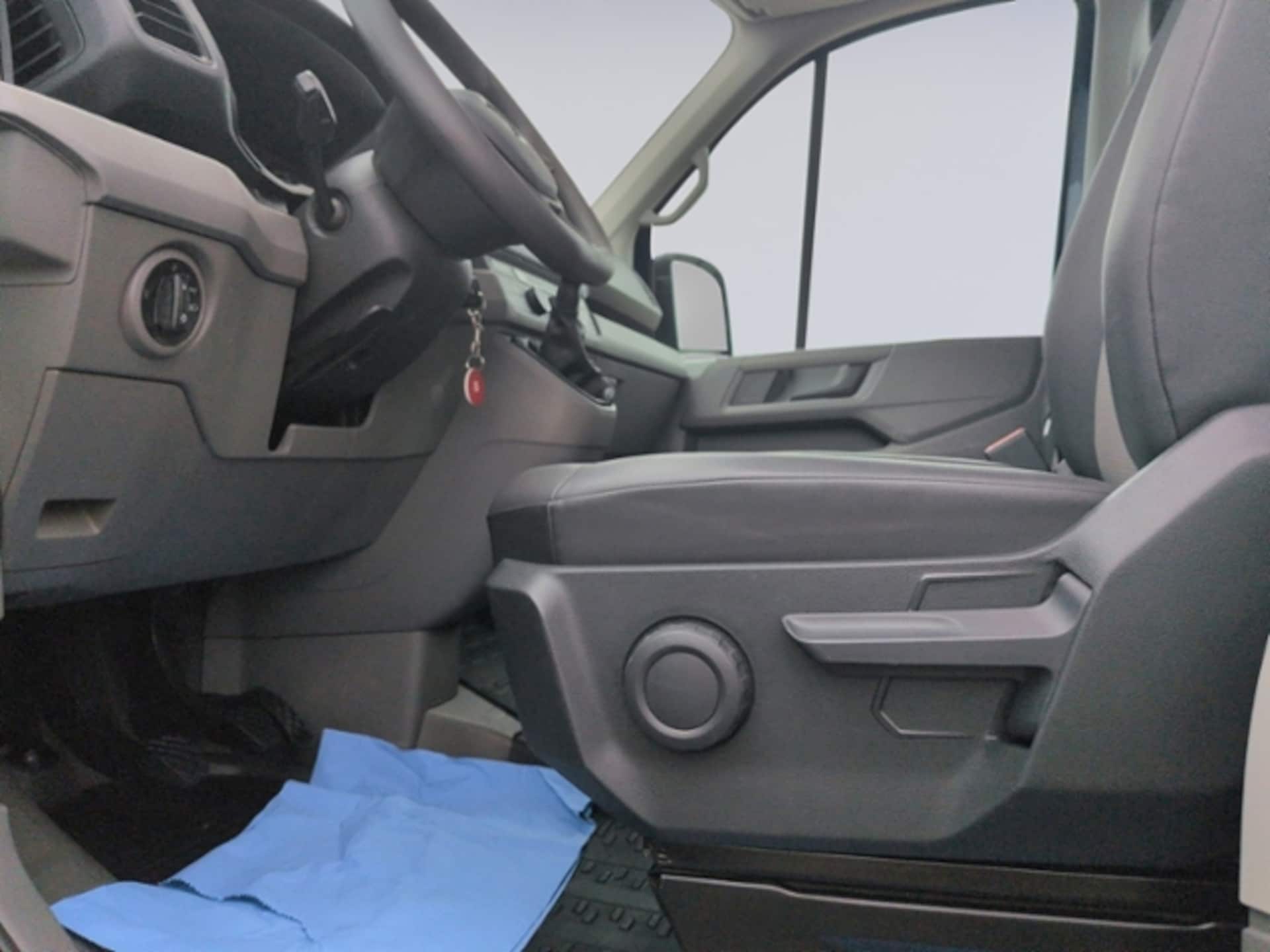 Volkswagen Crafter Einzelkabine langer Radstand